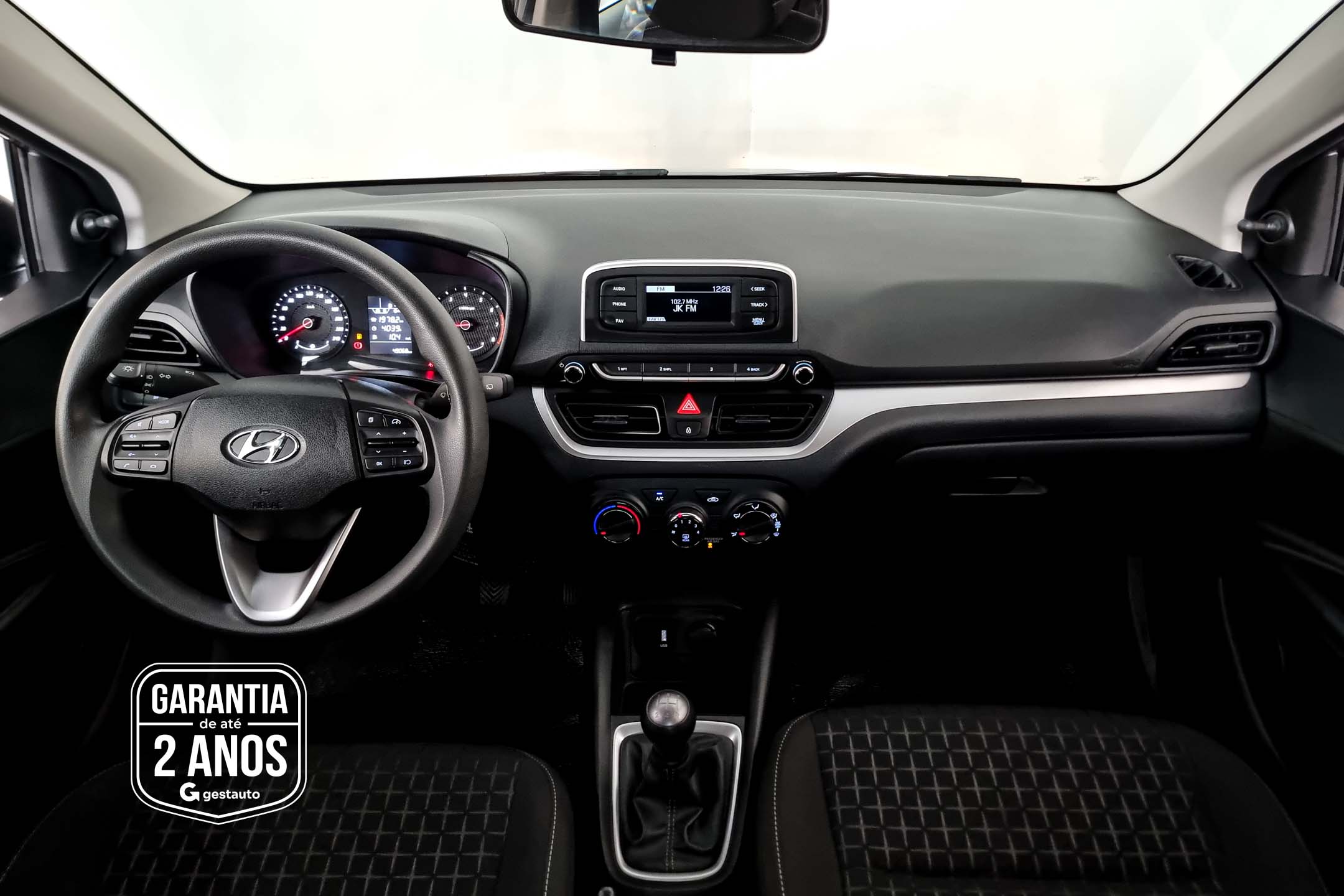 HYUNDAI-HB20 10M SENSE