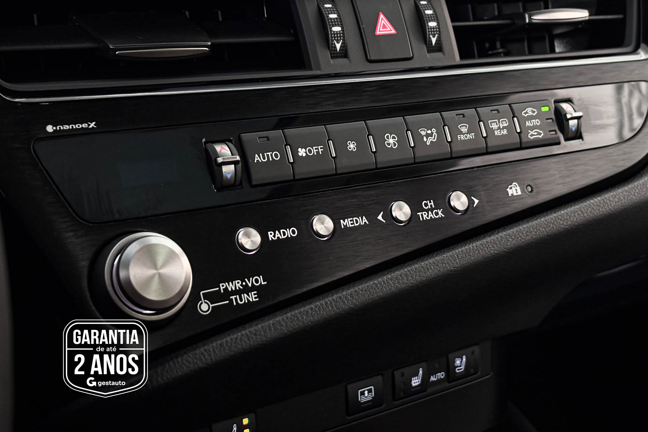 LEXUS-ES300H