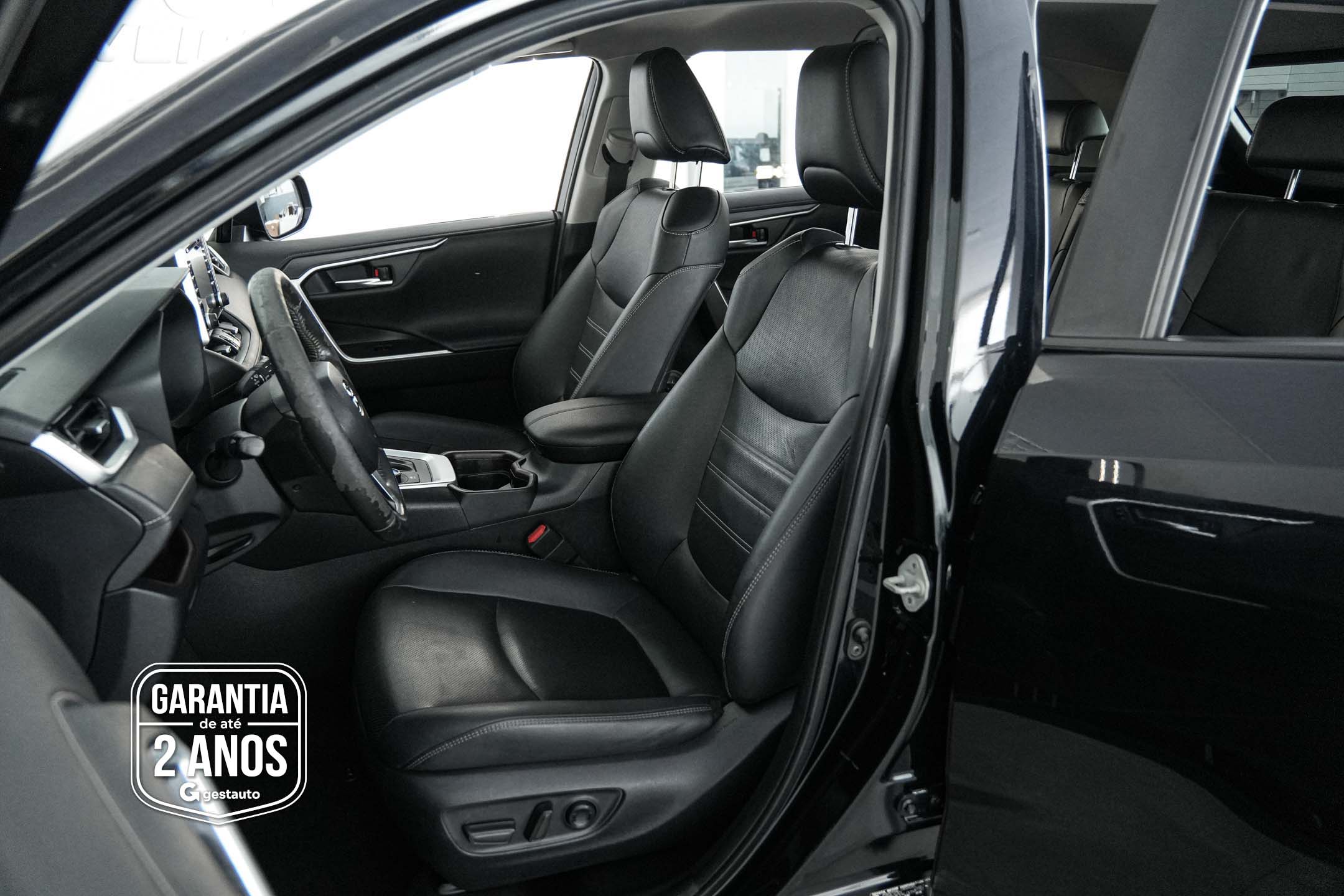 TOYOTA-RAV4H S AWD CNT