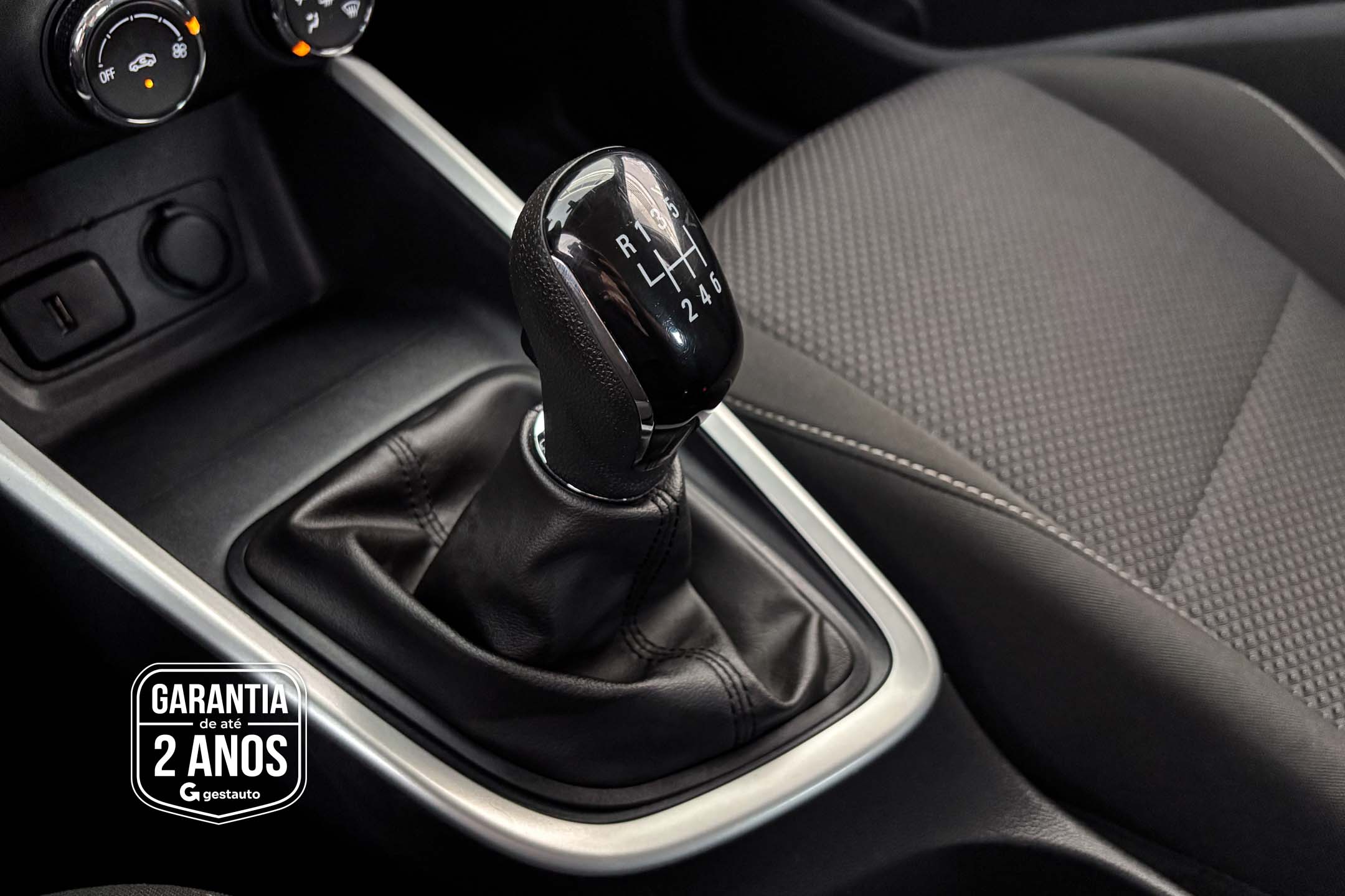 GM - CHEVROLET-ONIX 10MT LT2