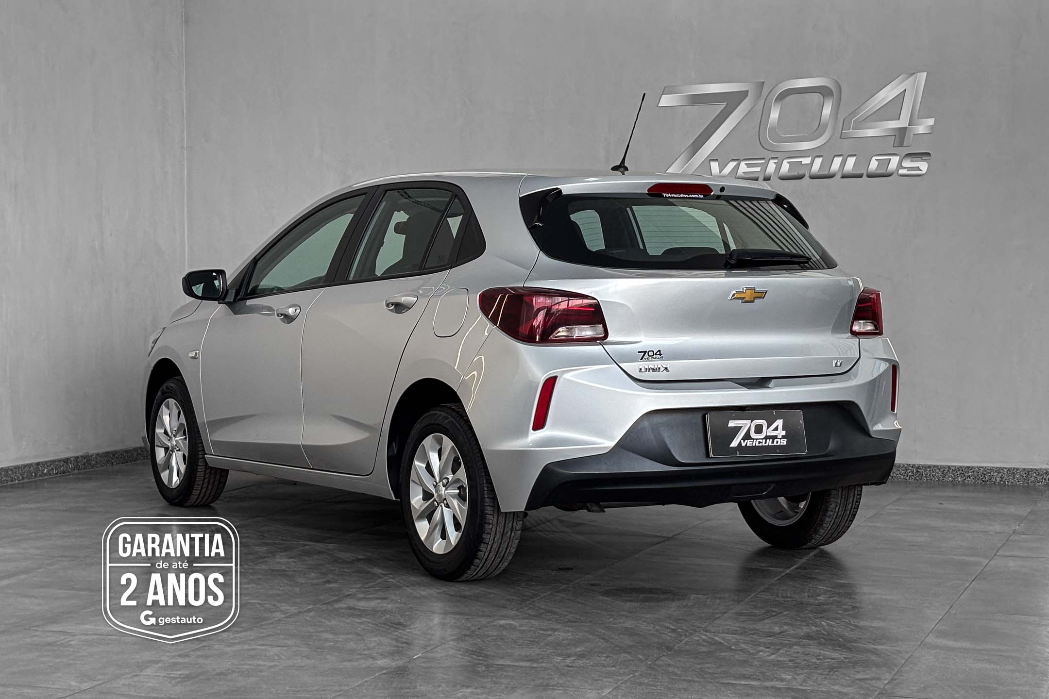 GM - CHEVROLET-ONIX 10MT LT2