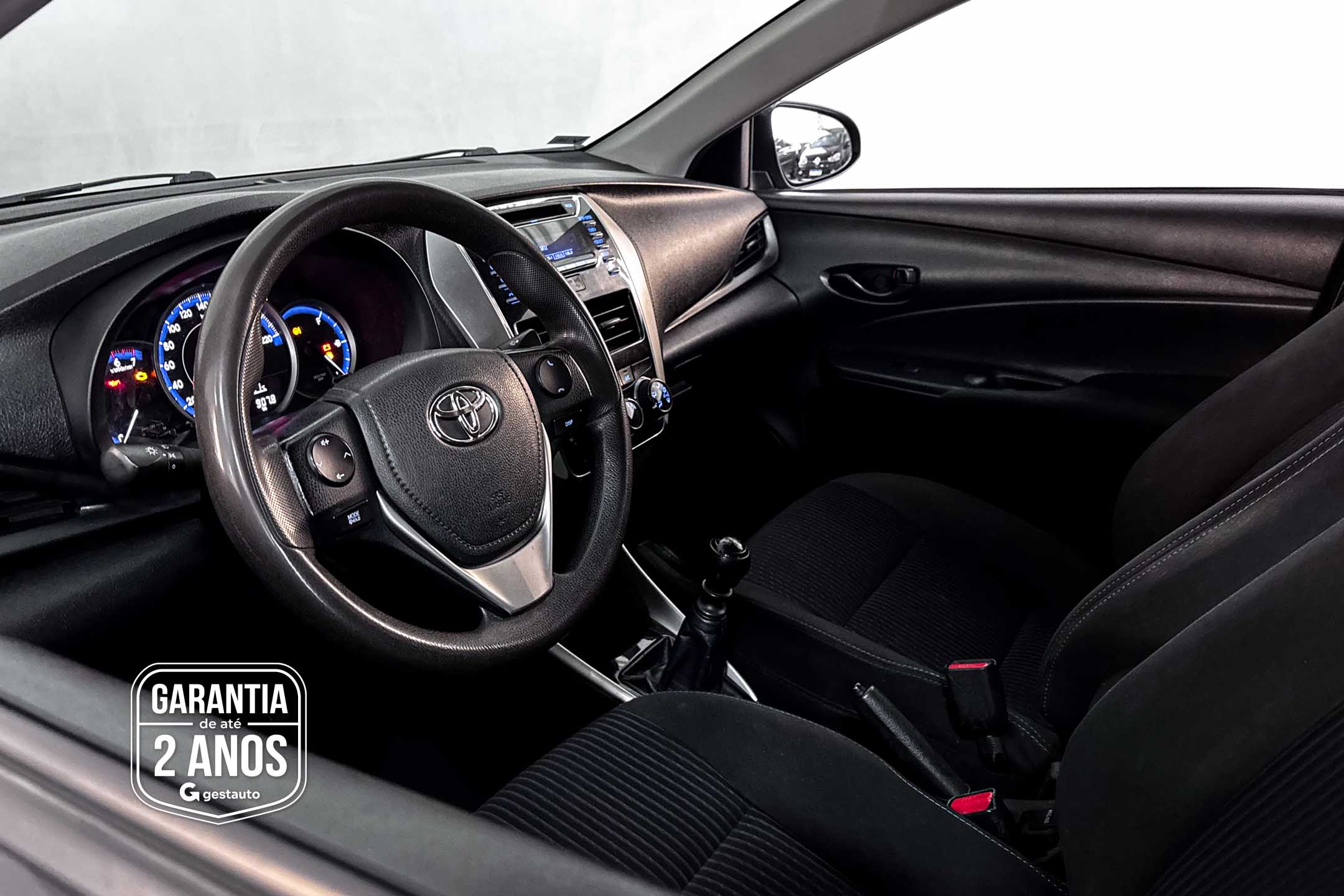 TOYOTA-YARIS SM XL LIVE