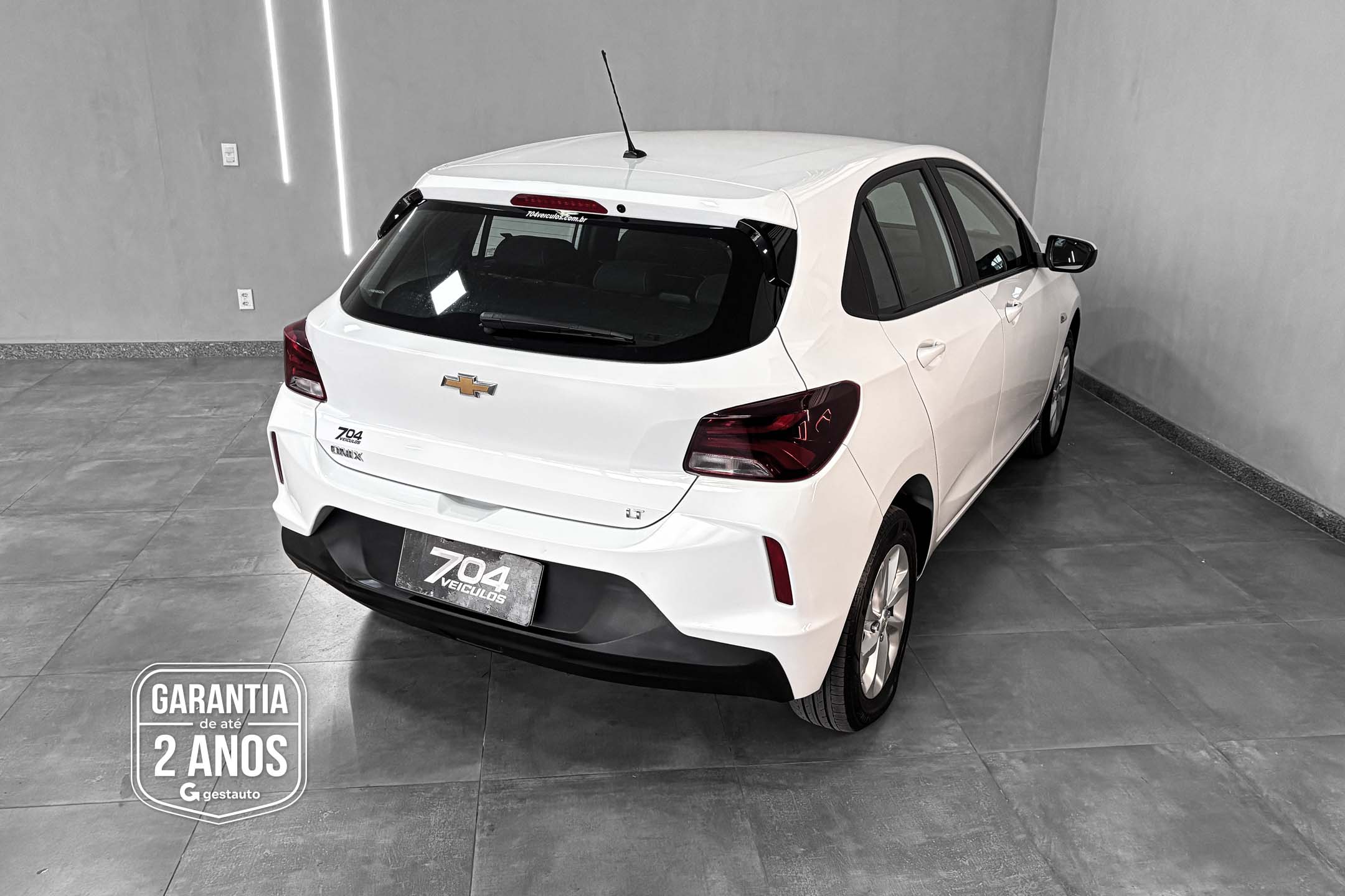 GM - CHEVROLET-ONIX 1.0MT LT2
