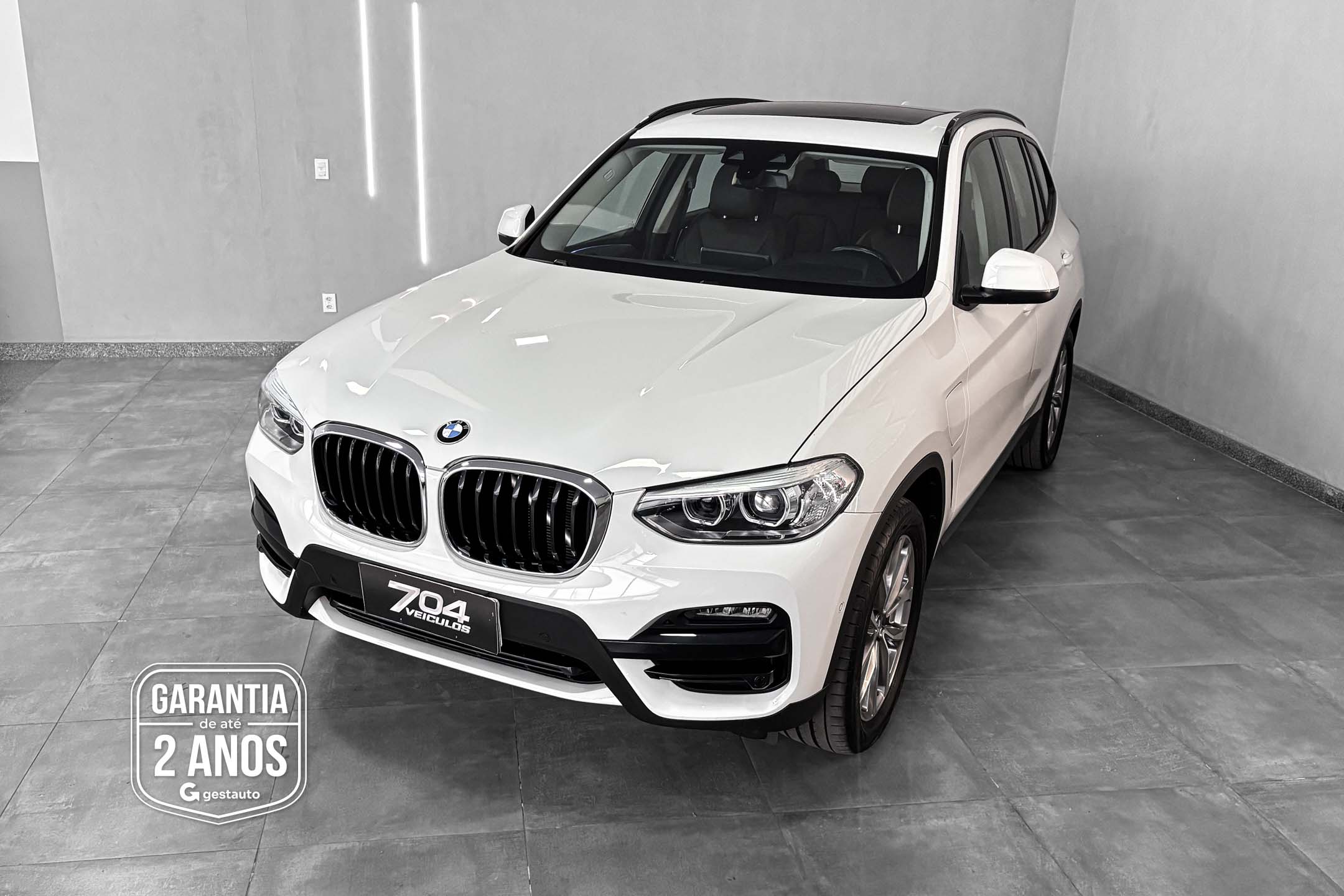 BMW-X3 XDRIVE 30E X-LINE TURBO AUT.
