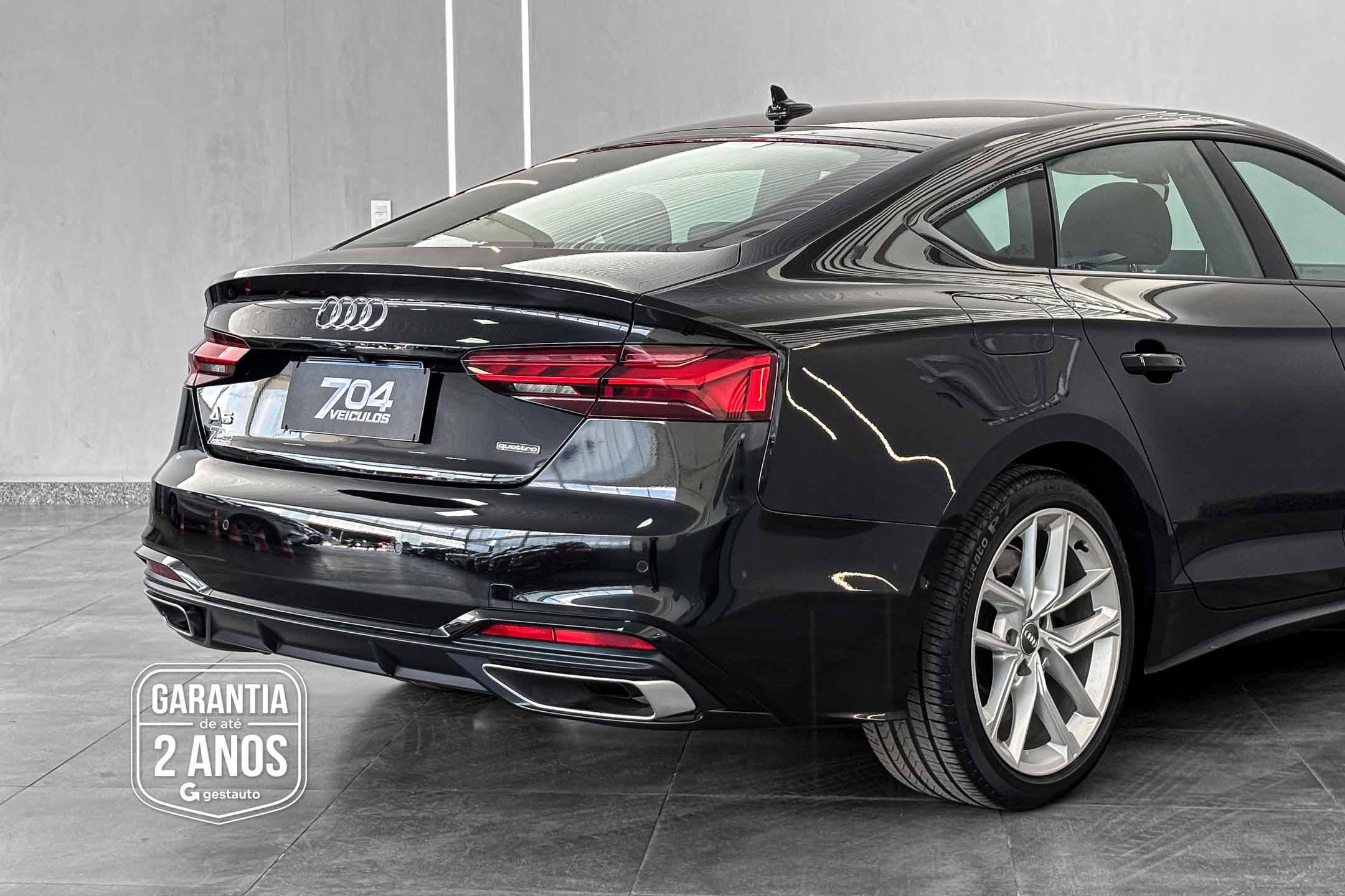 AUDI-A5 SPB 2.0TFSI PERF. BLACK