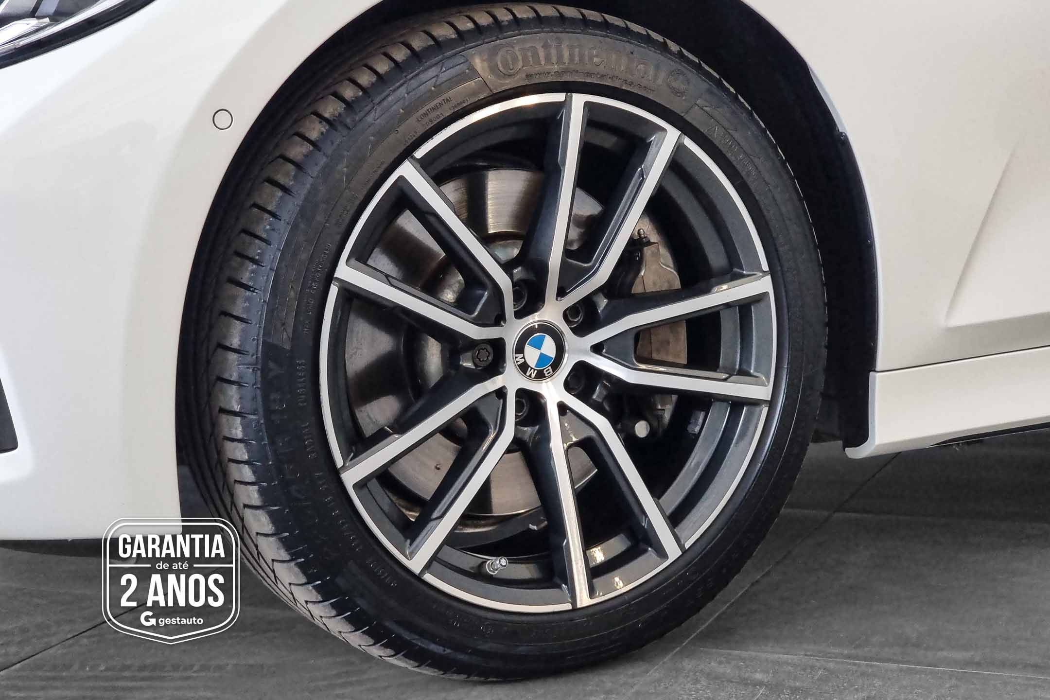 BMW-330I SPORT