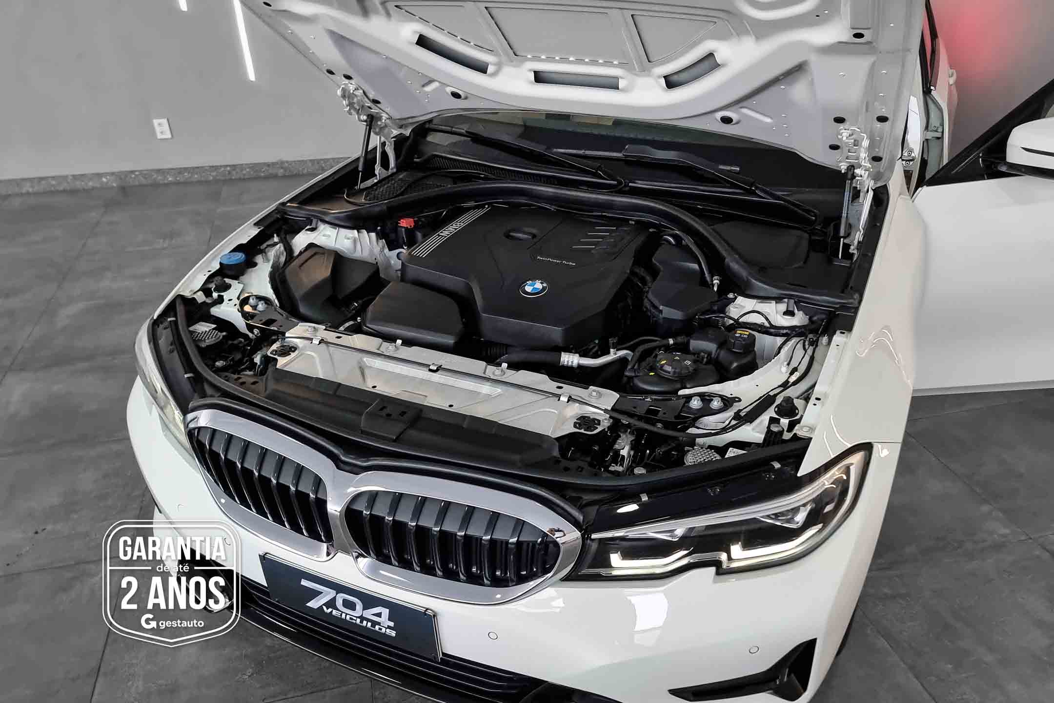 BMW-330I SPORT