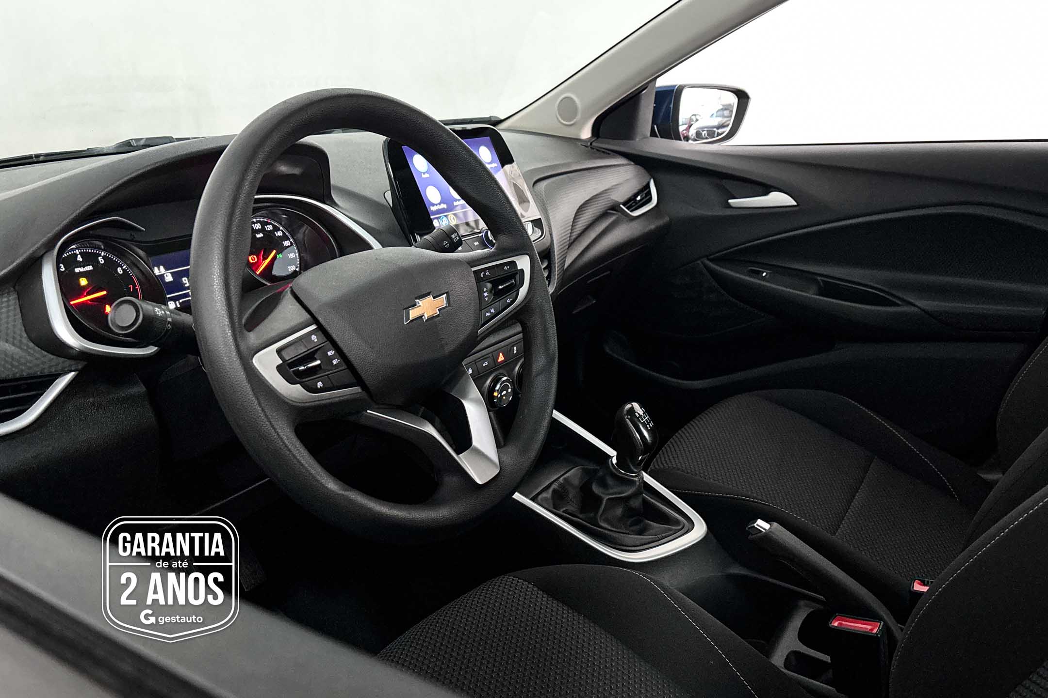 GM - CHEVROLET-ONIX PLUS 10MT LT2