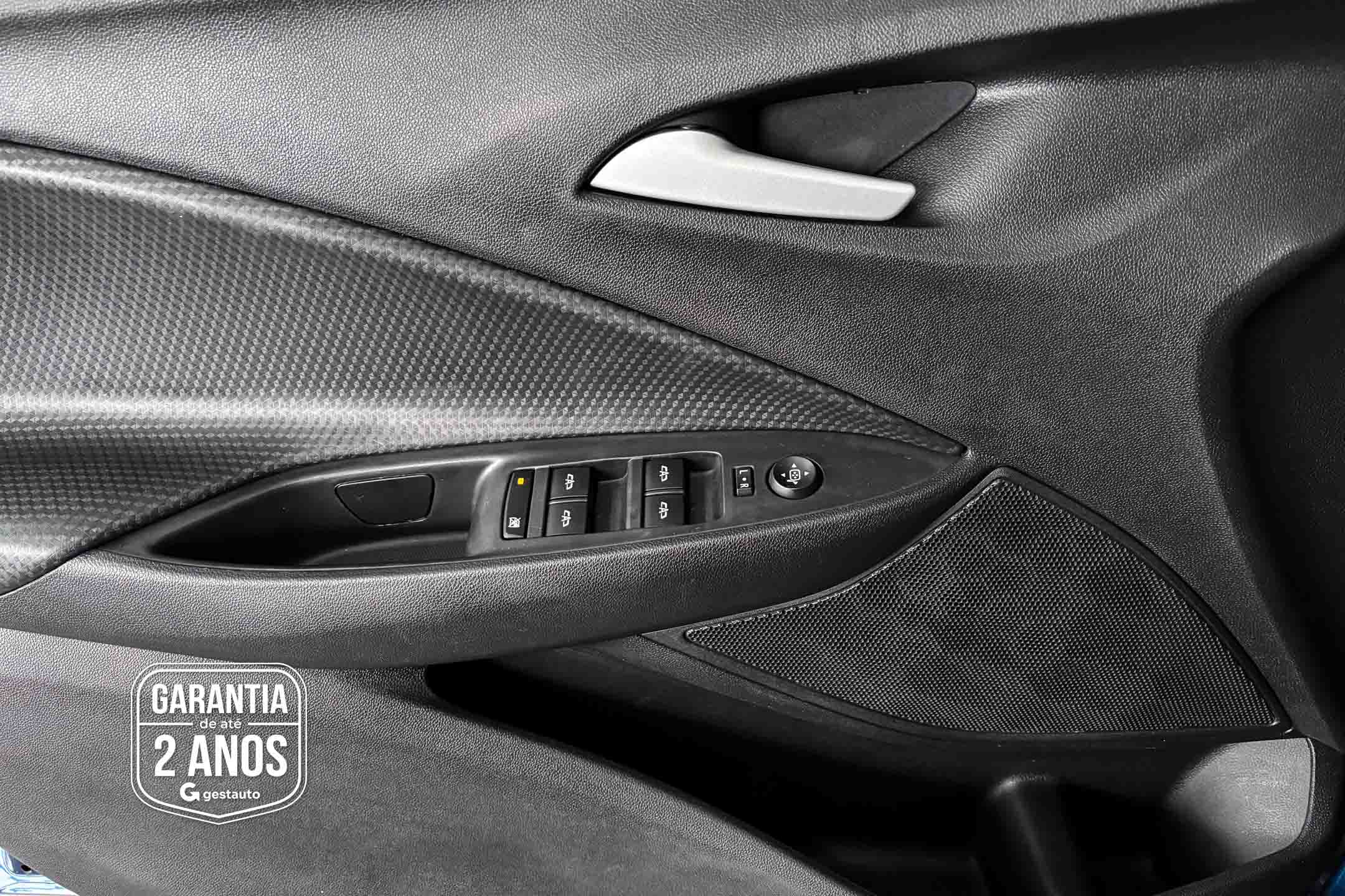 GM - CHEVROLET-ONIX PLUS 10MT LT2