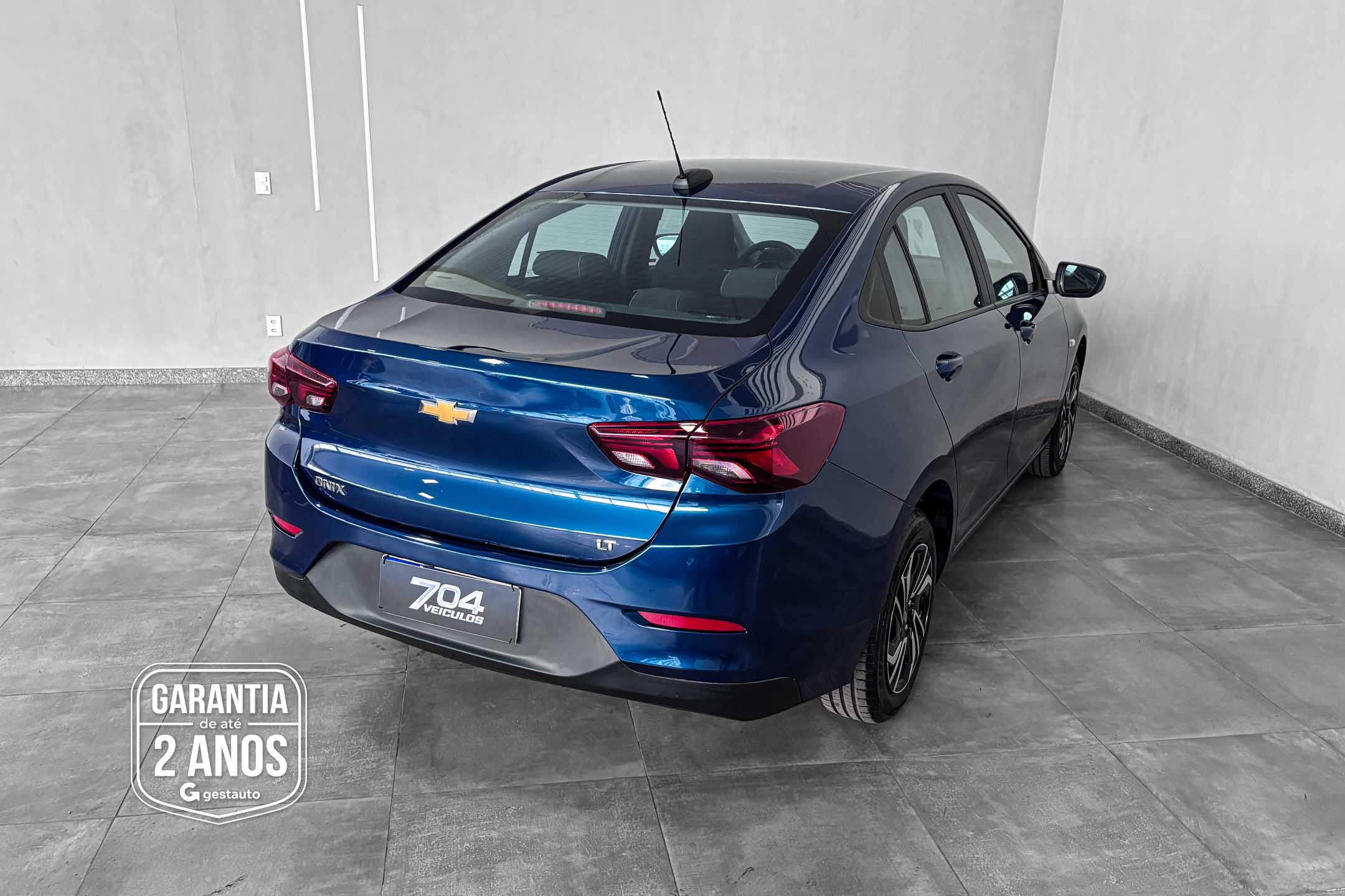 GM - CHEVROLET-ONIX PLUS 10MT LT2