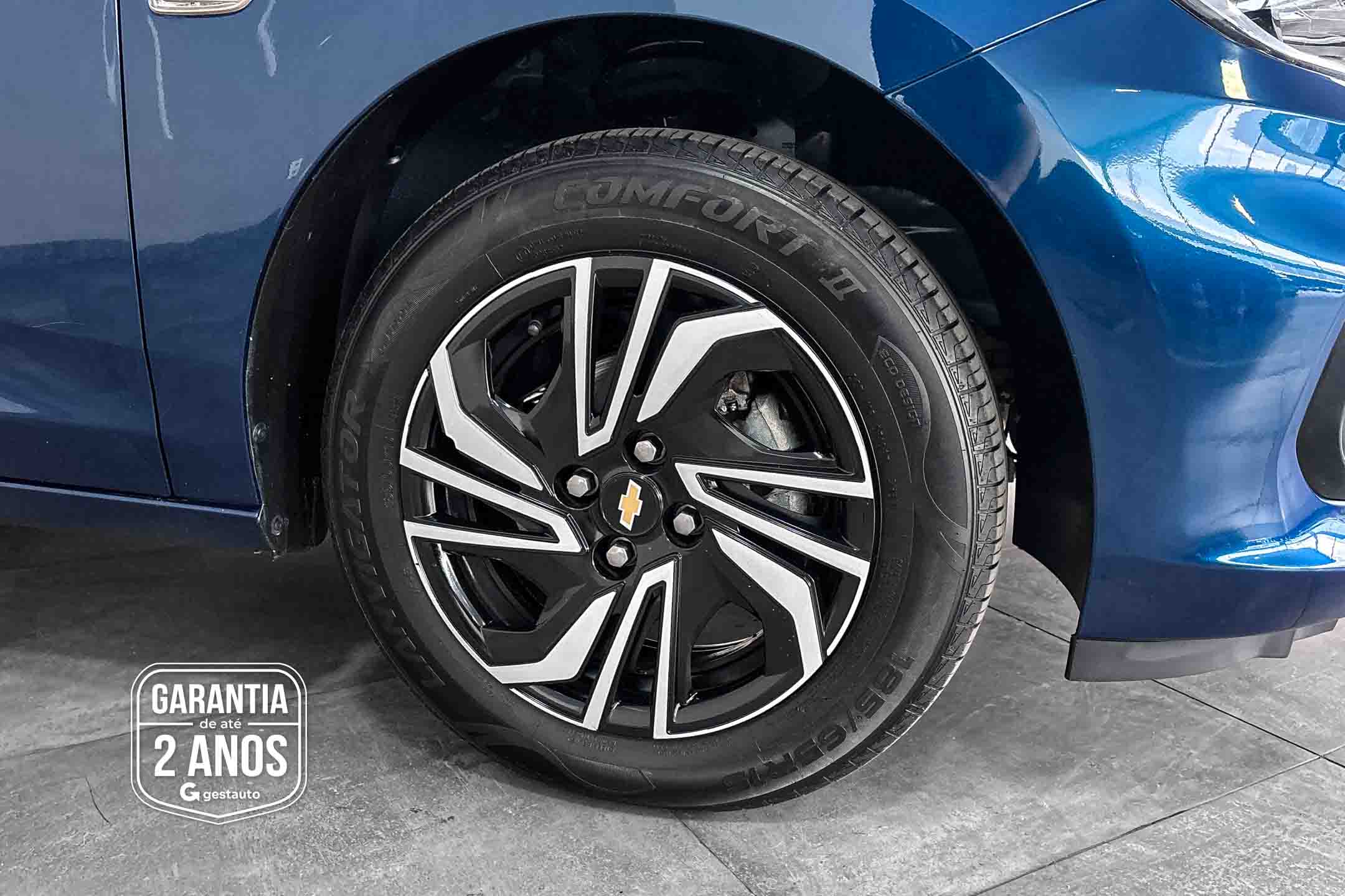 GM - CHEVROLET-ONIX PLUS 10MT LT2