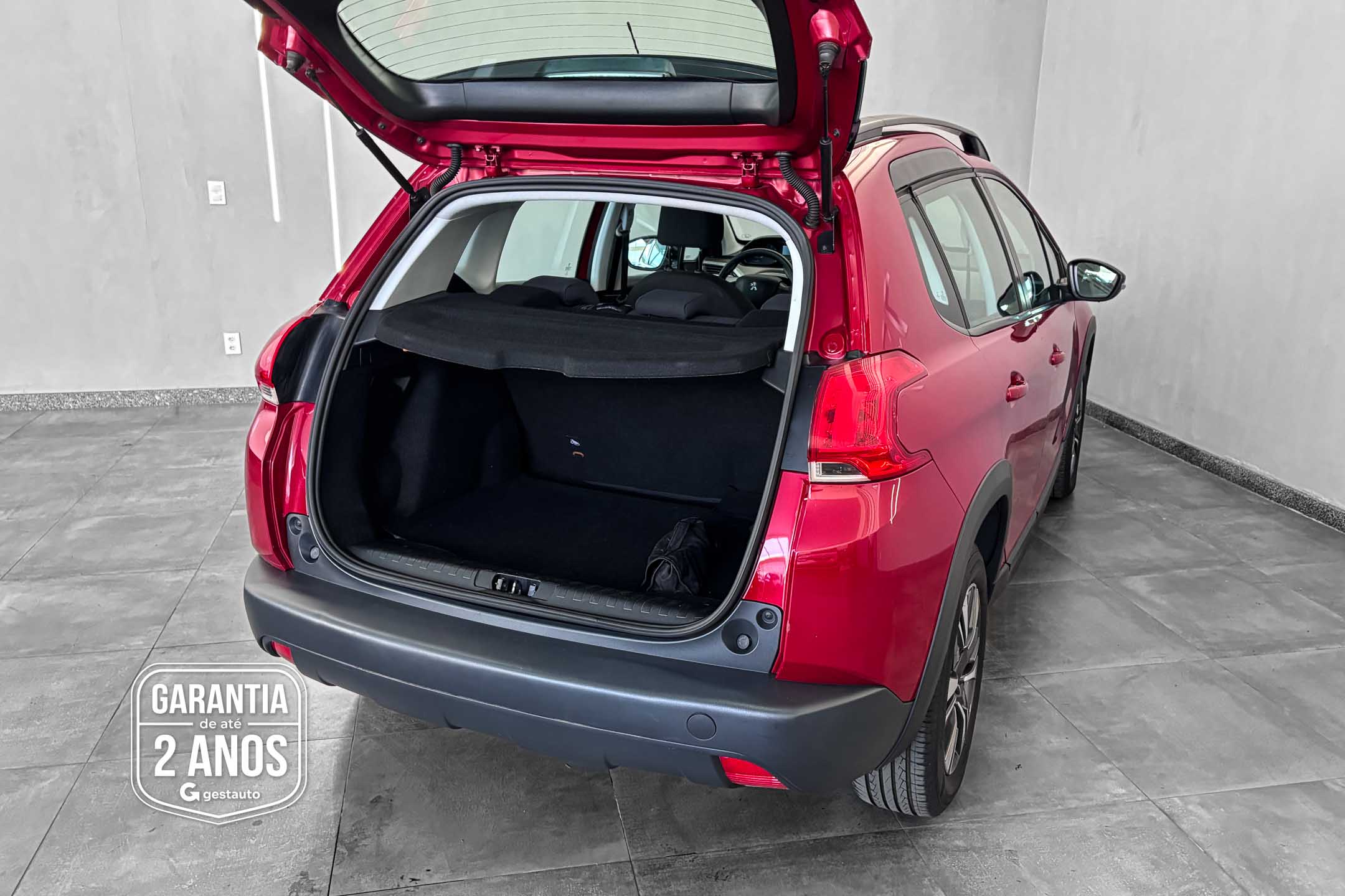 PEUGEOT-2008 ALLURE EAT6