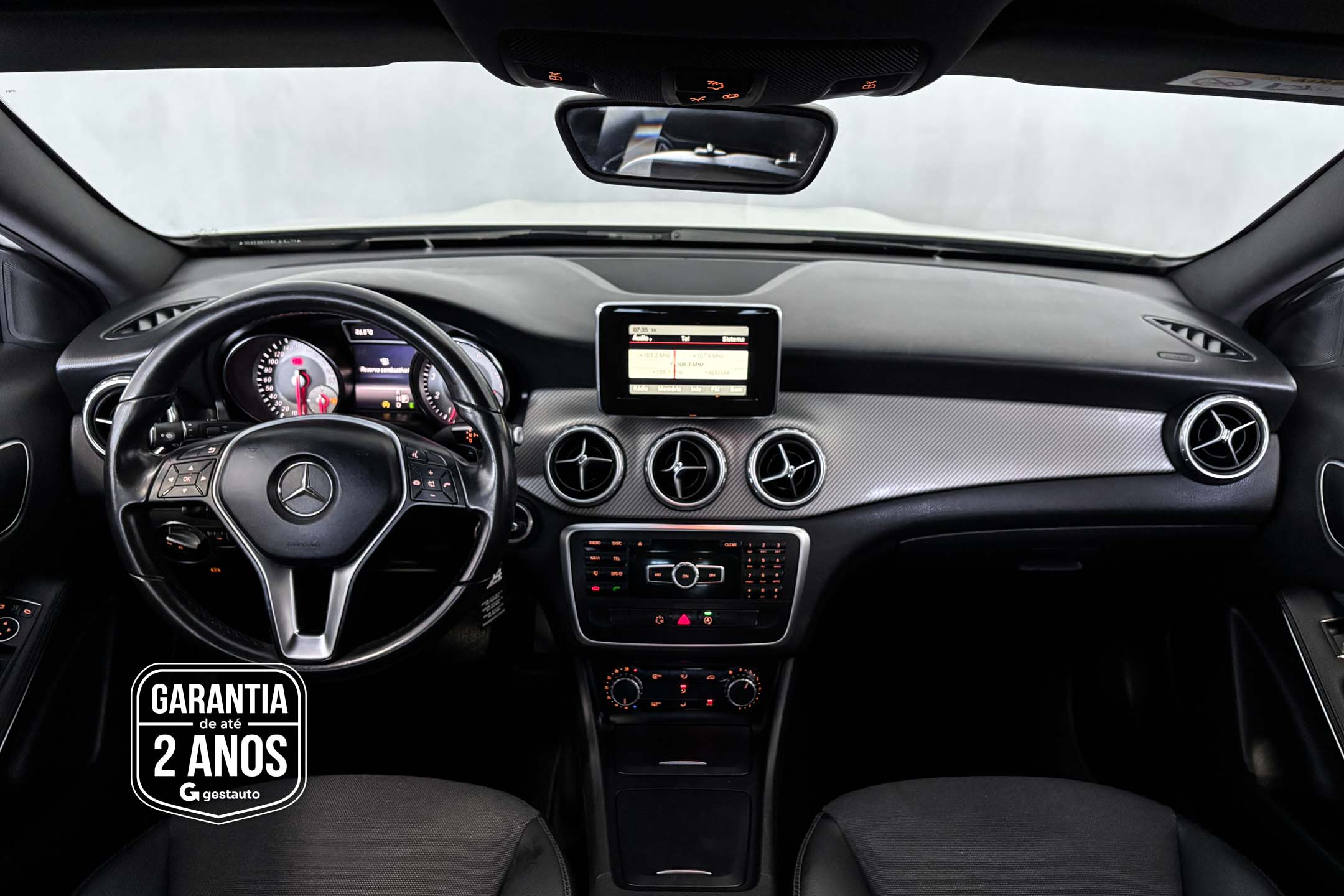 MERCEDES BENZ-GLA200FF
