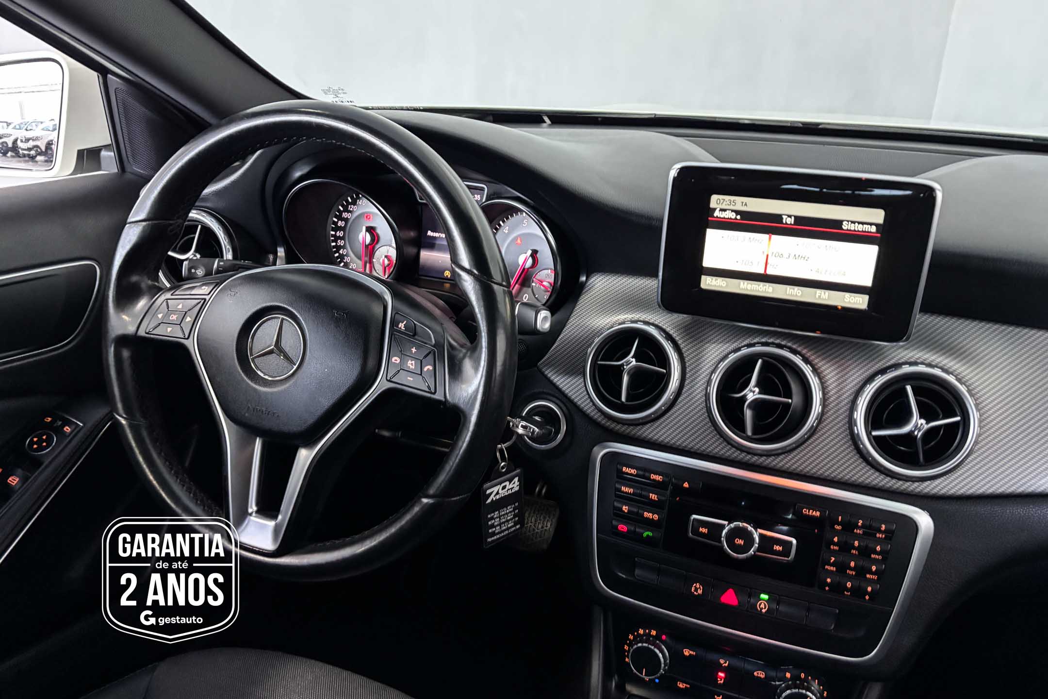 MERCEDES BENZ-GLA200FF