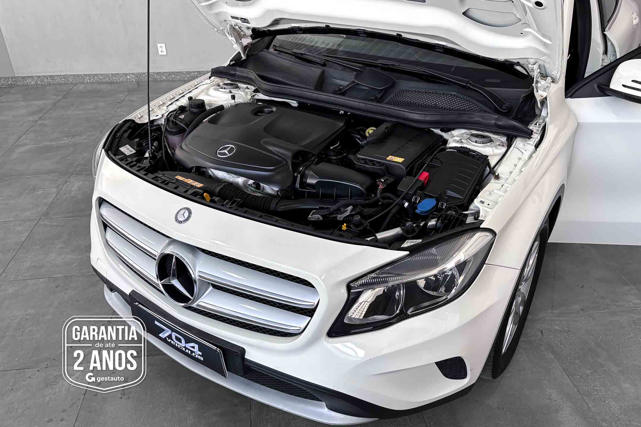 MERCEDES BENZ-GLA200FF
