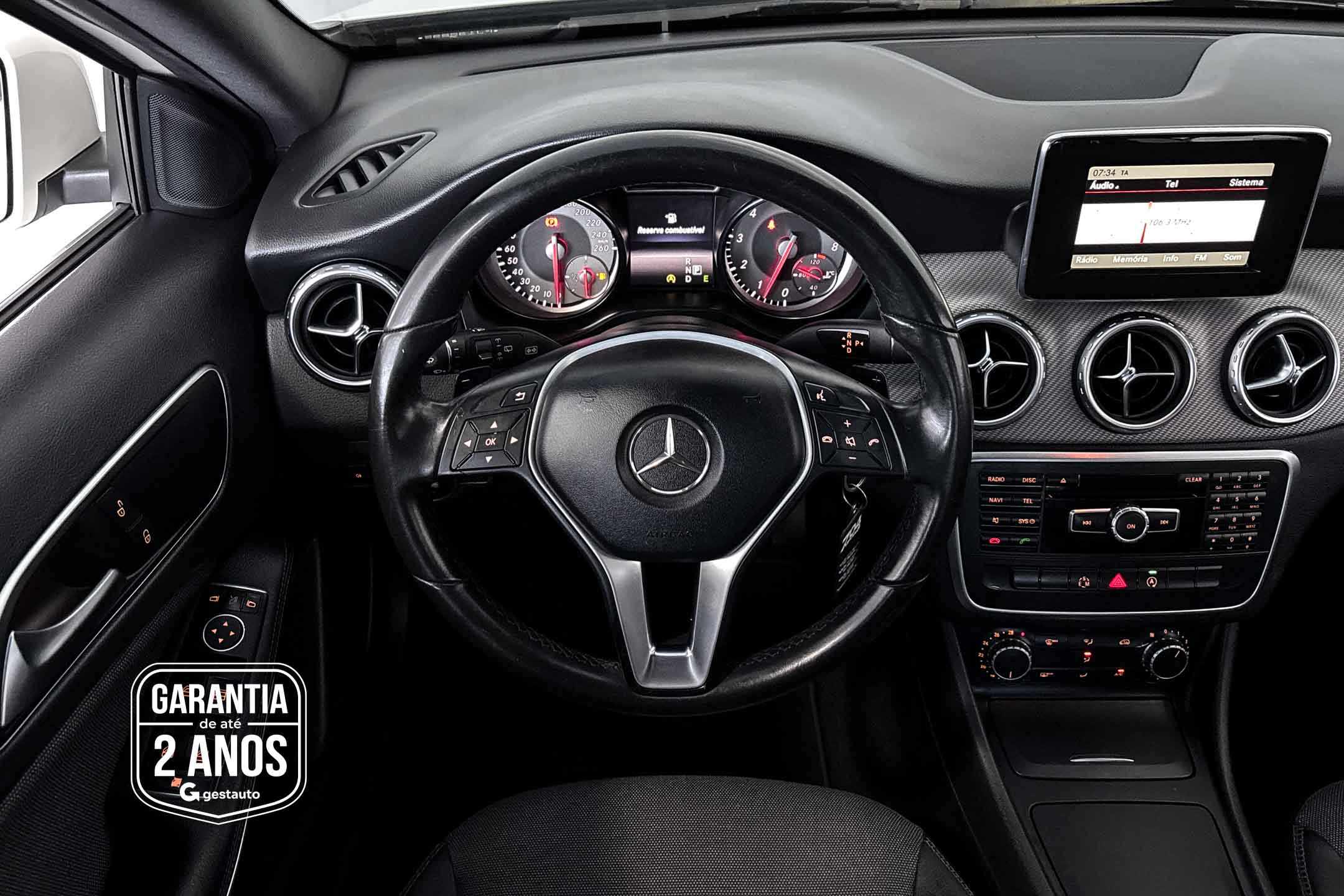 MERCEDES BENZ-GLA200FF