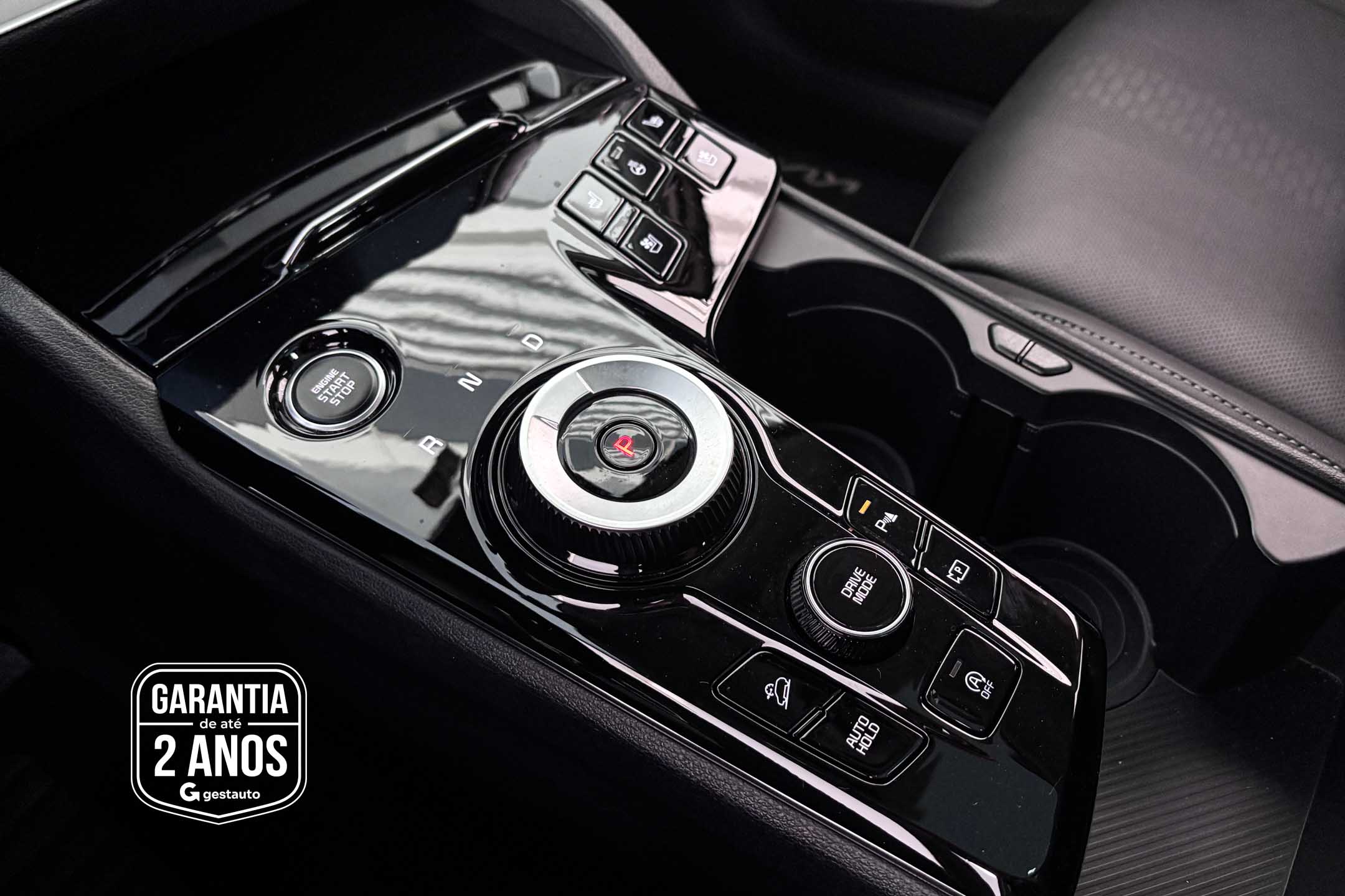 KIA MOTORS-SPORTAGE TMHEV EXP