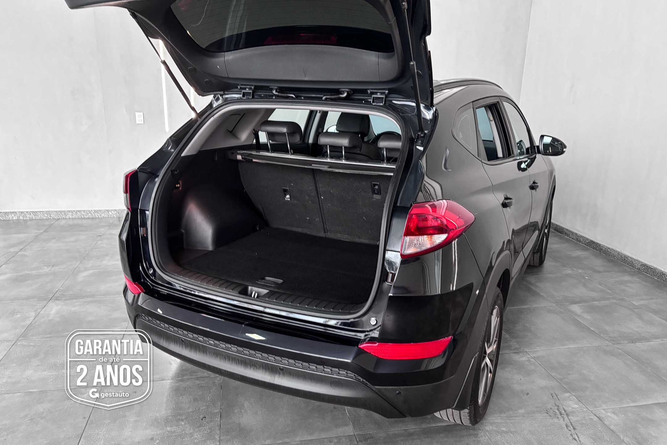 HYUNDAI-TUCSON GLS TURBO