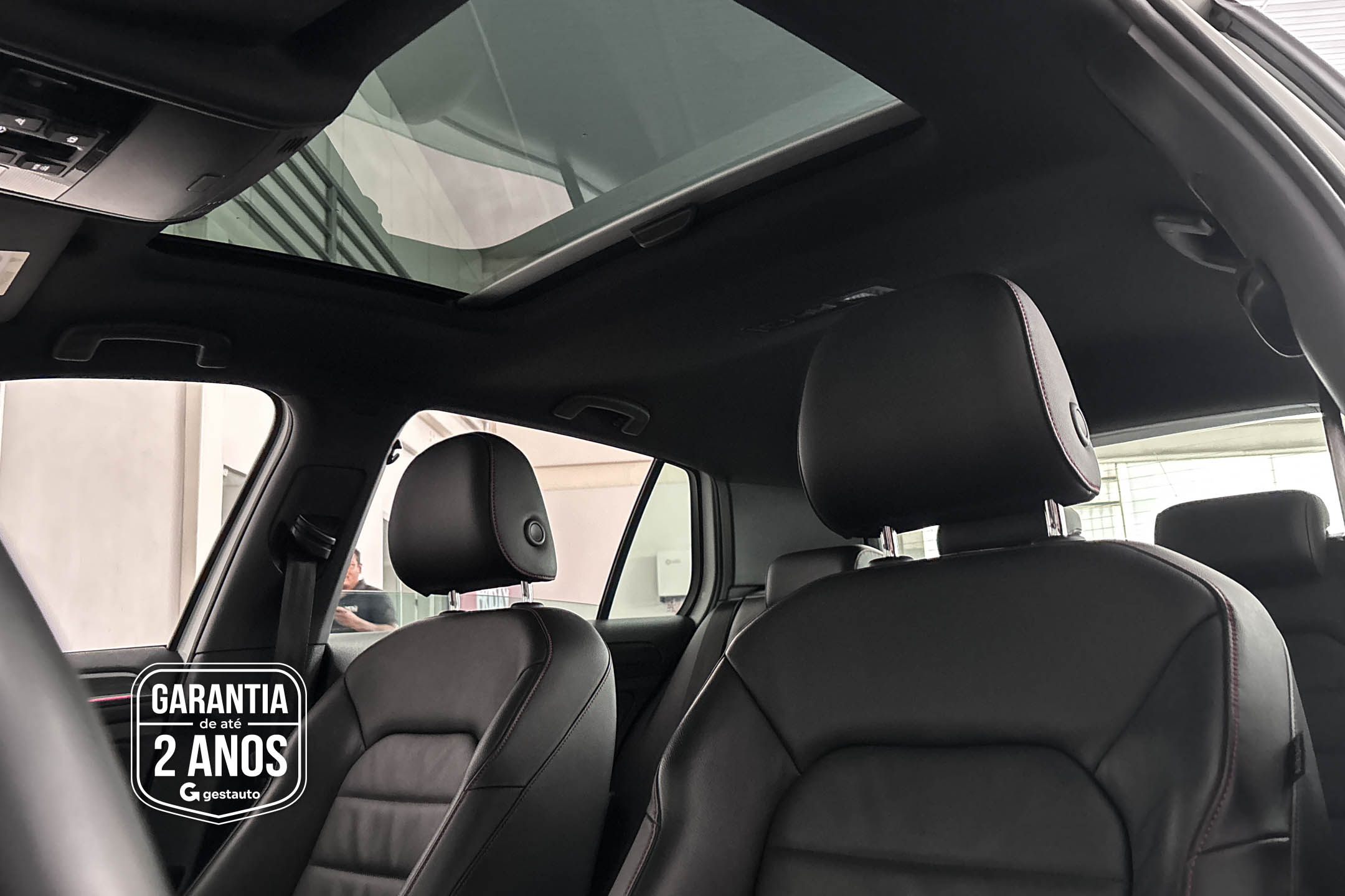 VW - VOLKSWAGEN-GOLF GTI AC