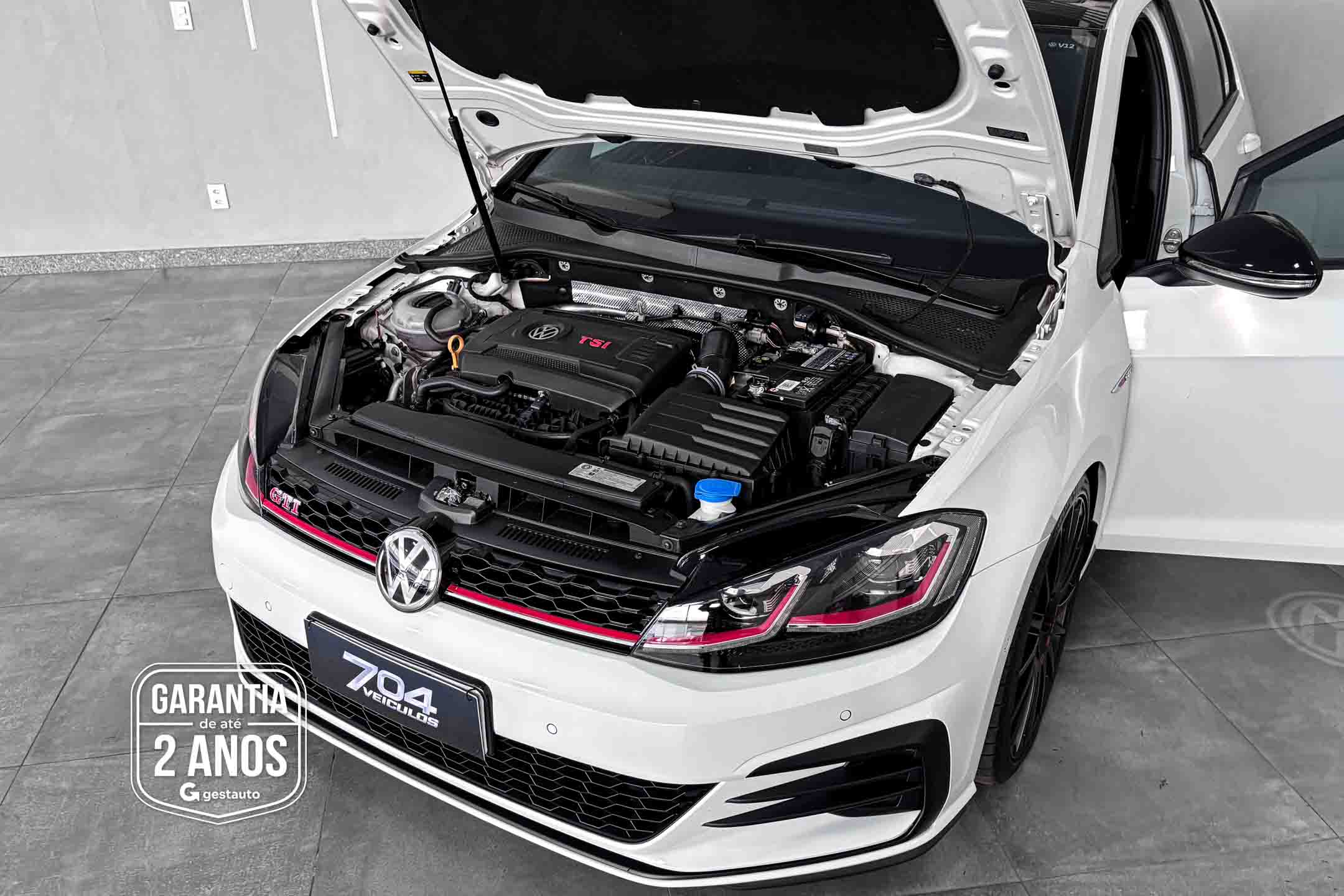VW - VOLKSWAGEN-GOLF GTI AC