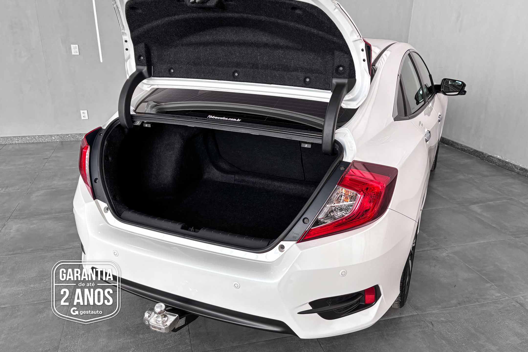 HONDA-CIVIC TOURING CVT