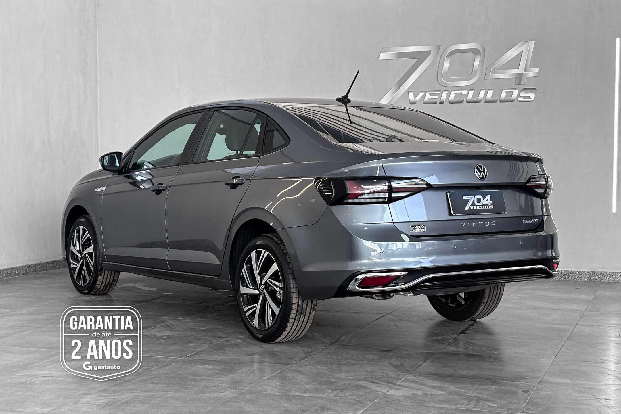 VW - VOLKSWAGEN-VIRTUS HIGHLINE AD 200 TSI 1.0