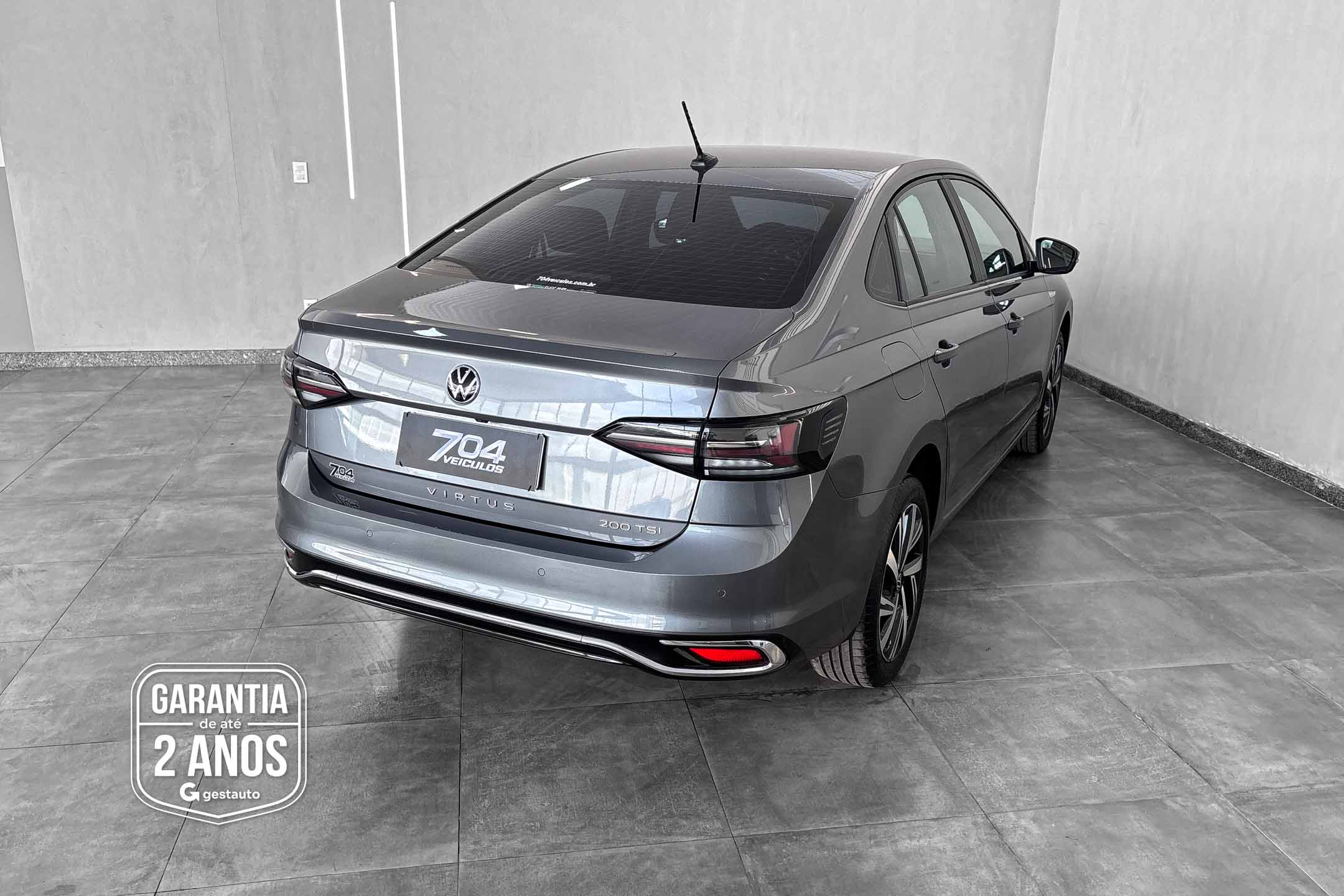 VW - VOLKSWAGEN-VIRTUS HIGHLINE AD 200 TSI 1.0