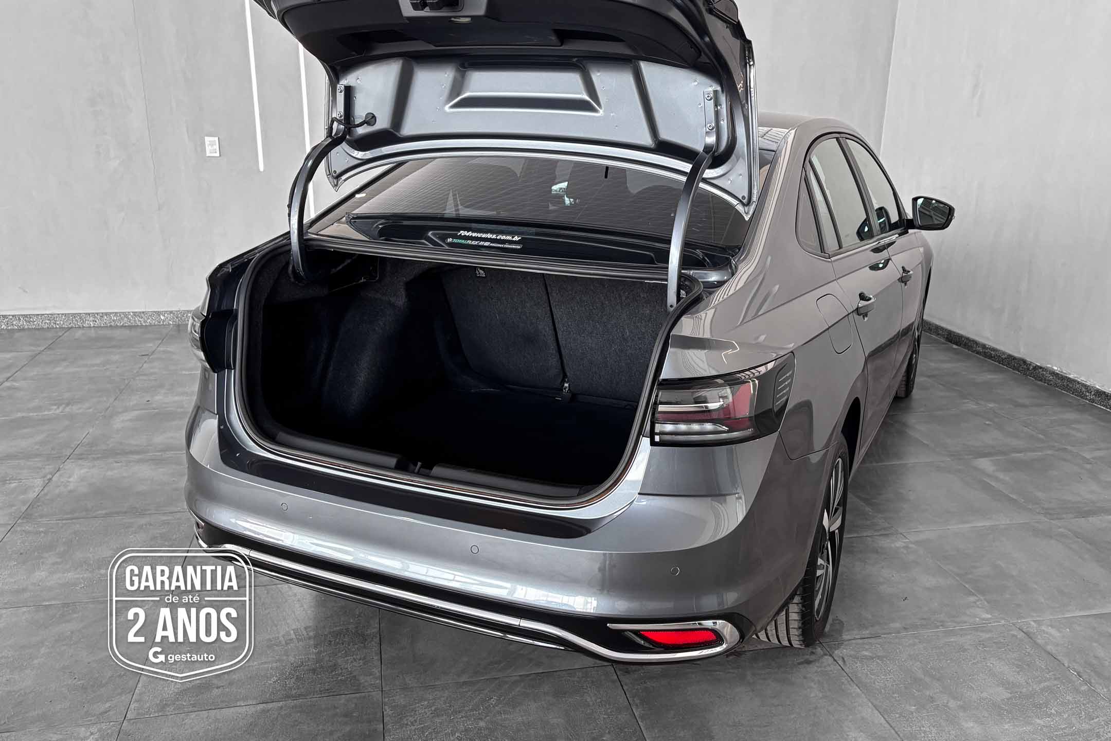 VW - VOLKSWAGEN-VIRTUS HIGHLINE AD 200 TSI 1.0