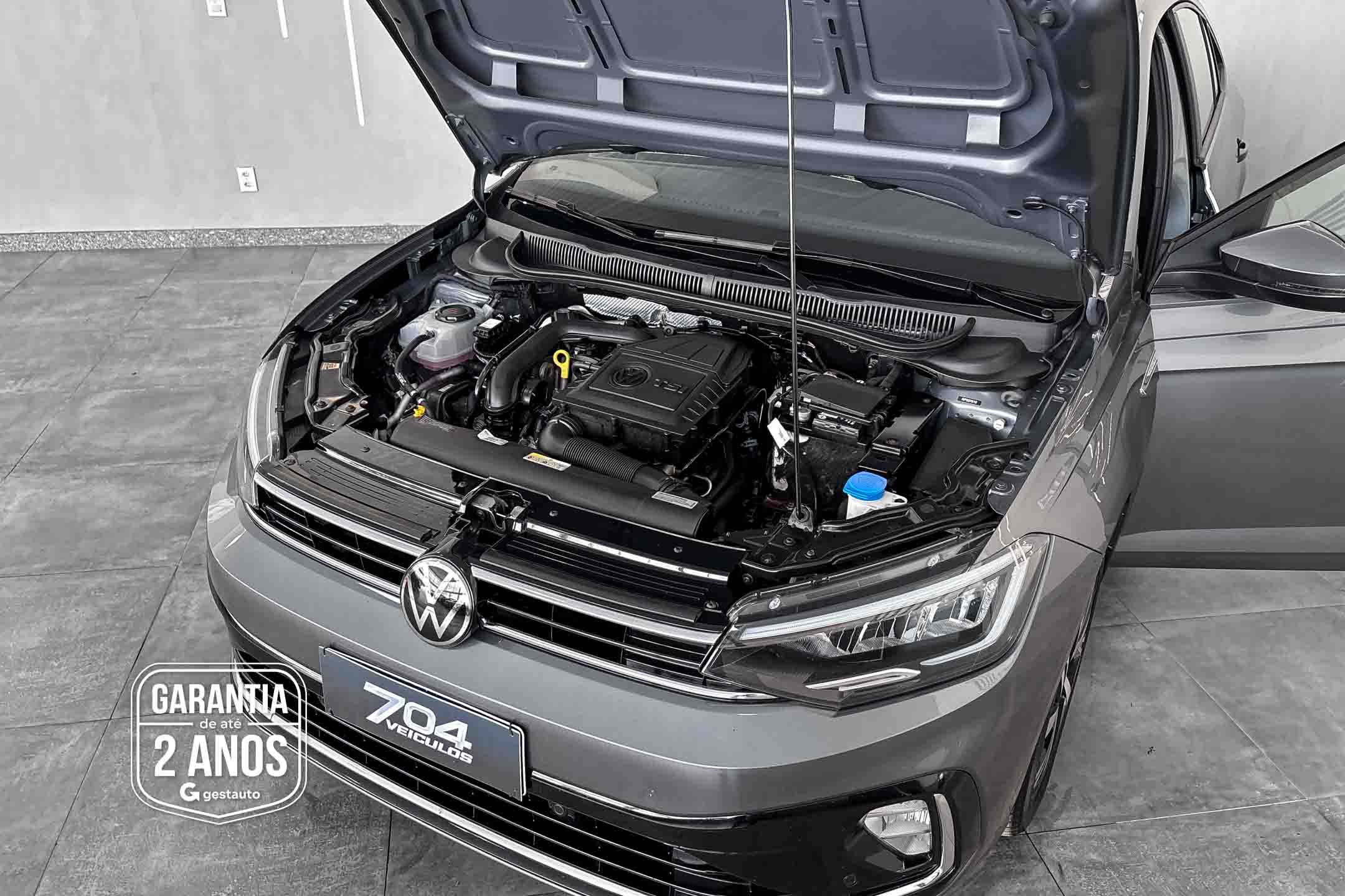 VW - VOLKSWAGEN-VIRTUS HIGHLINE AD 200 TSI 1.0