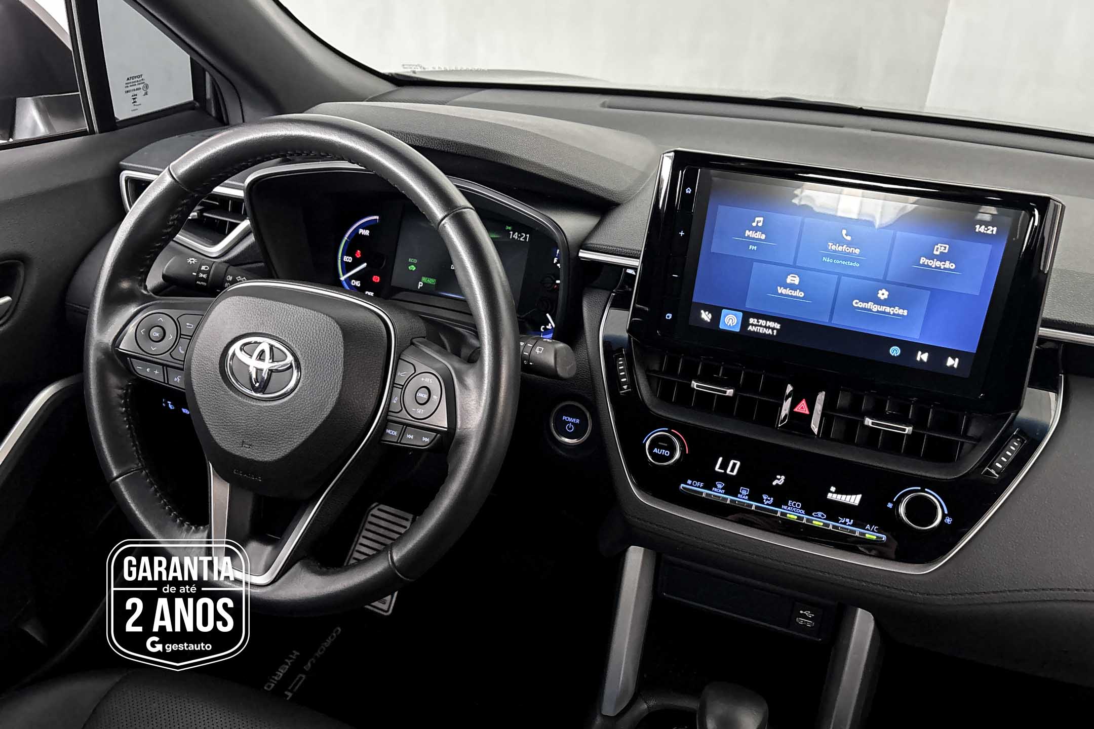 TOYOTA-COROLLA CROSS XRV HYBRID