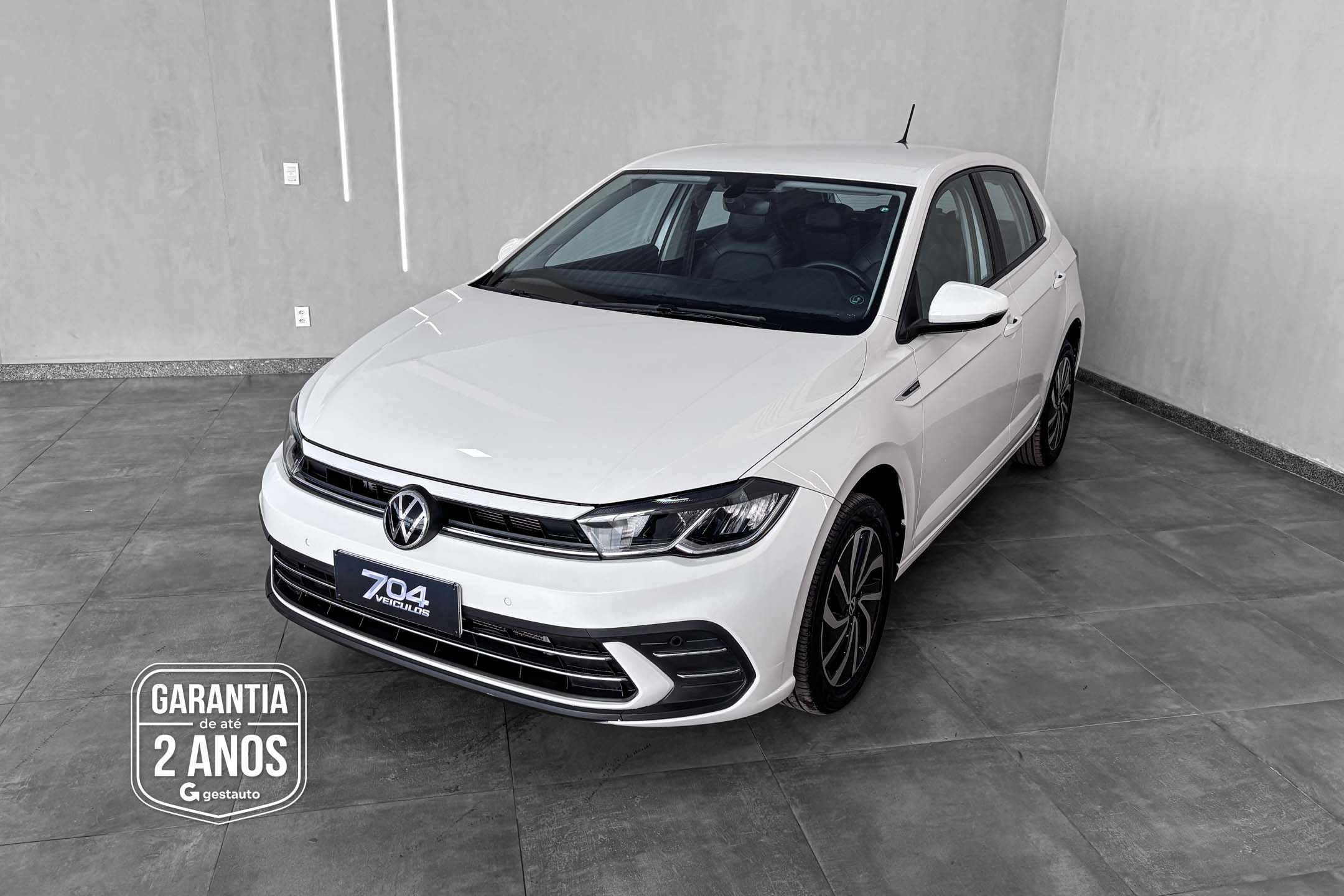 VW - VOLKSWAGEN-POLO HIGHLINE AB