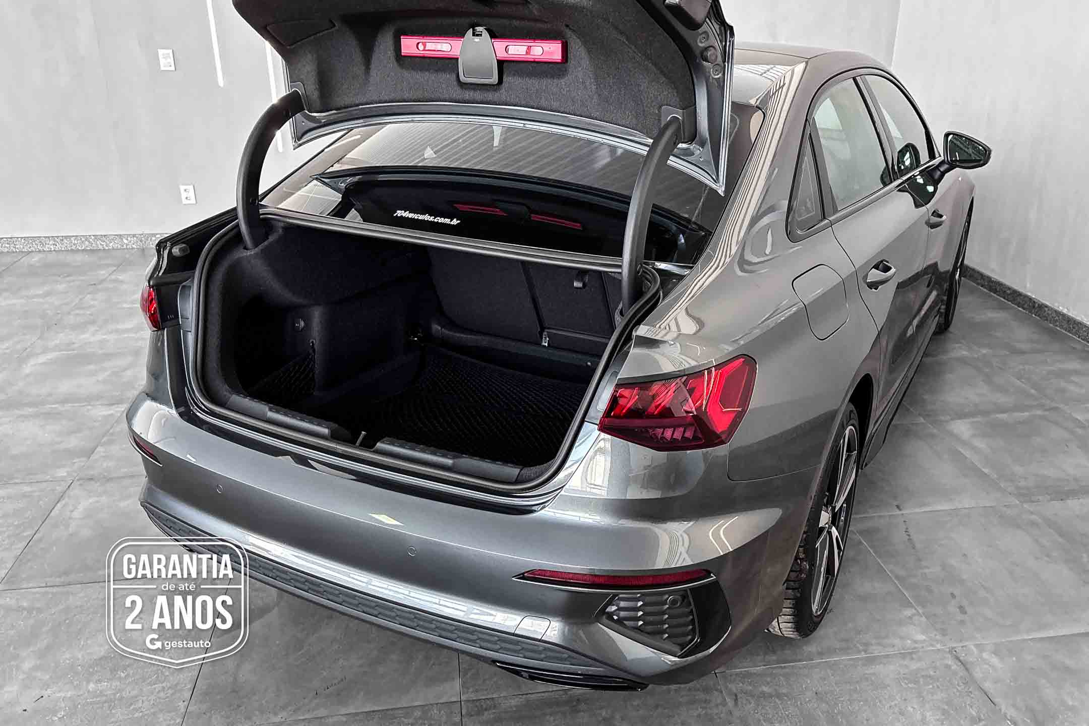 AUDI-A3 SD PERF. BLACK HIB