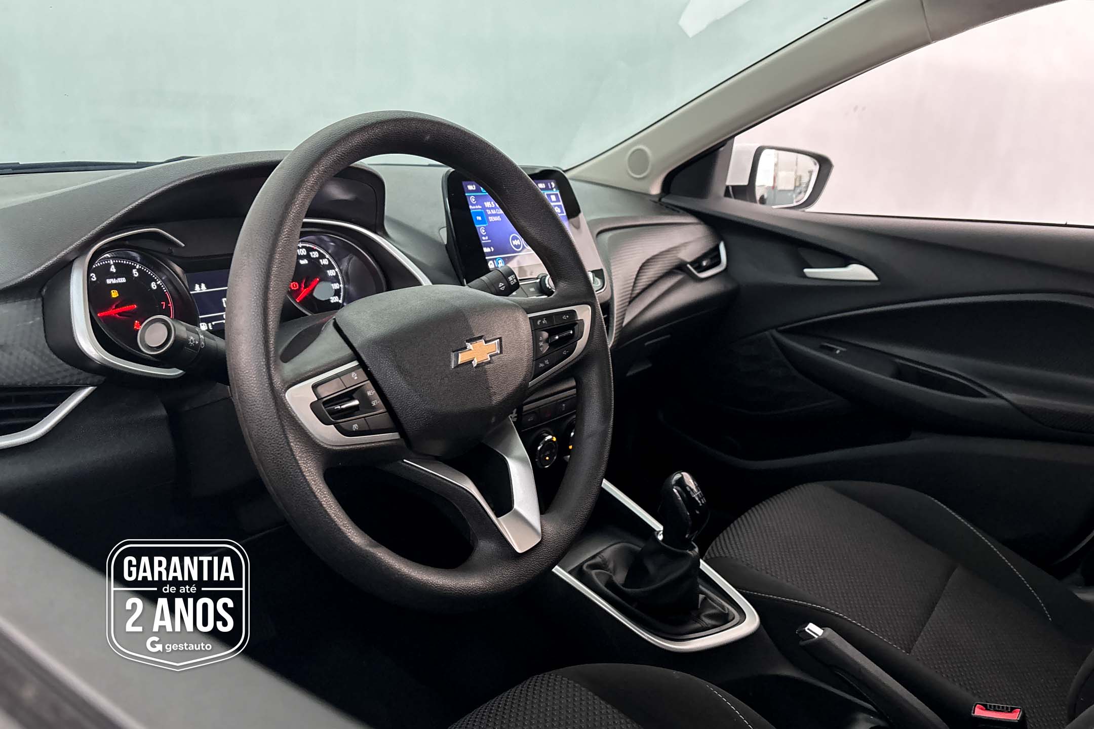 GM - CHEVROLET-ONIX 10MT LT1