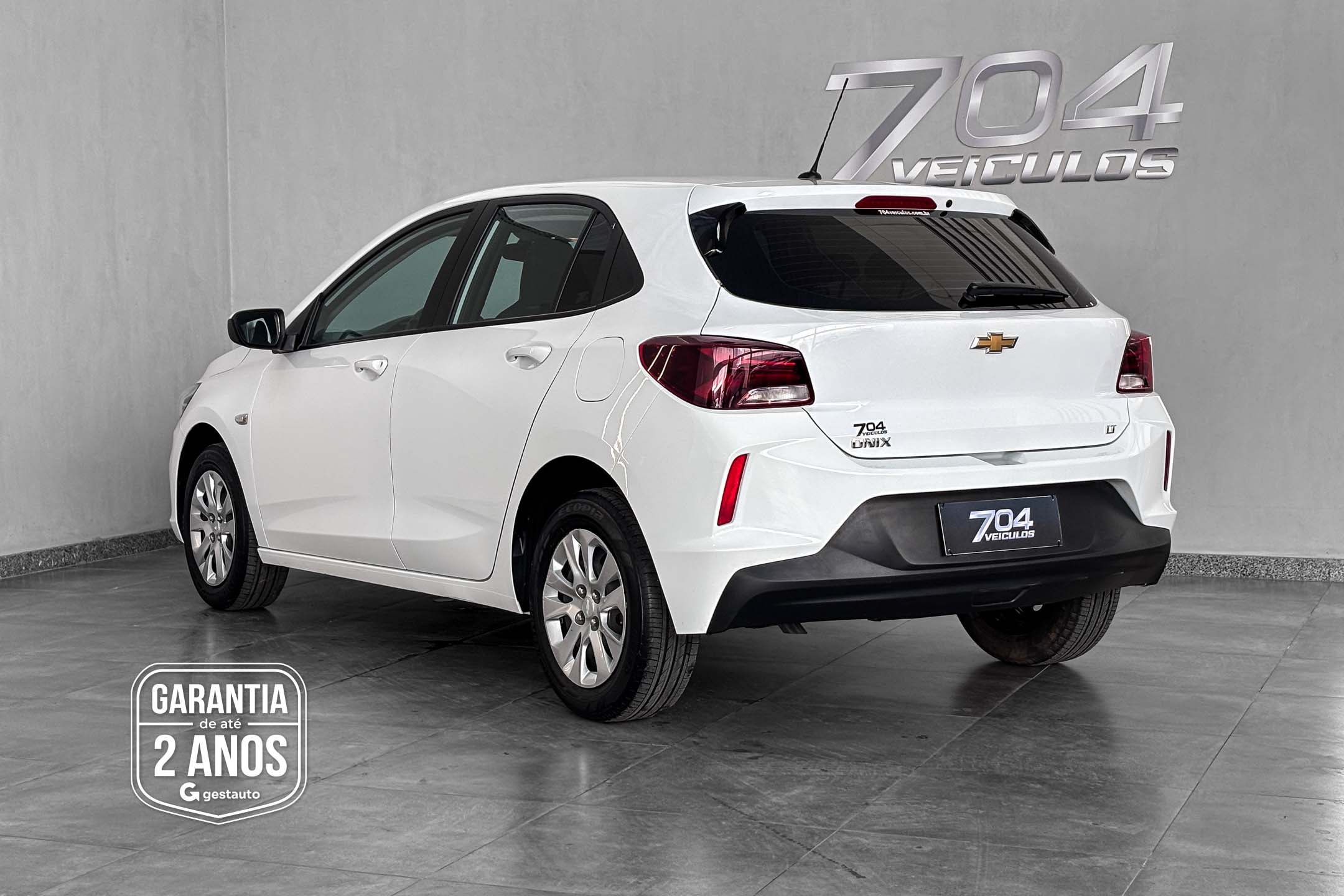 GM - CHEVROLET-ONIX 10MT LT1