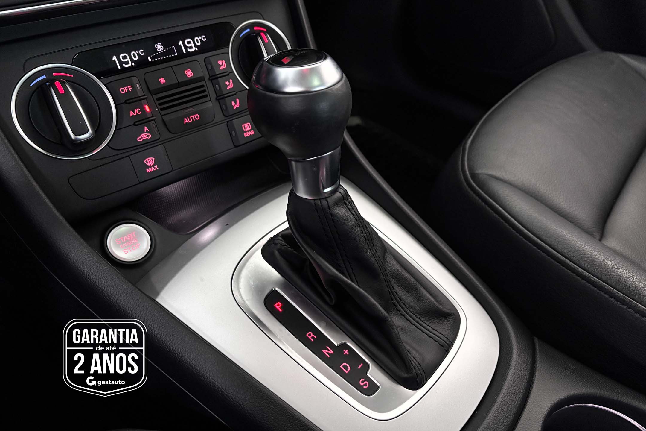 AUDI-Q3 AMBIENTE 180CV