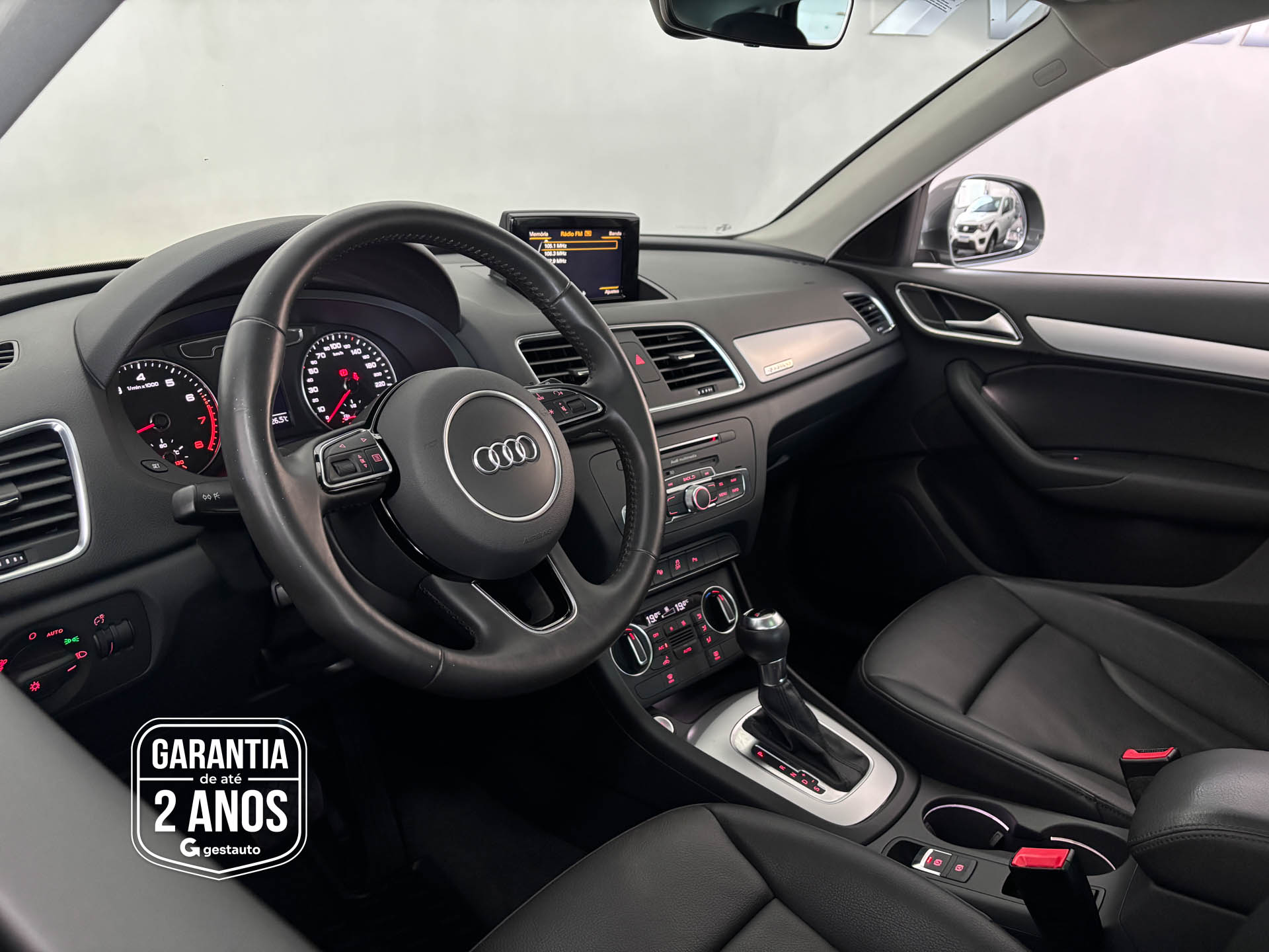 AUDI-Q3 AMBIENTE 180CV