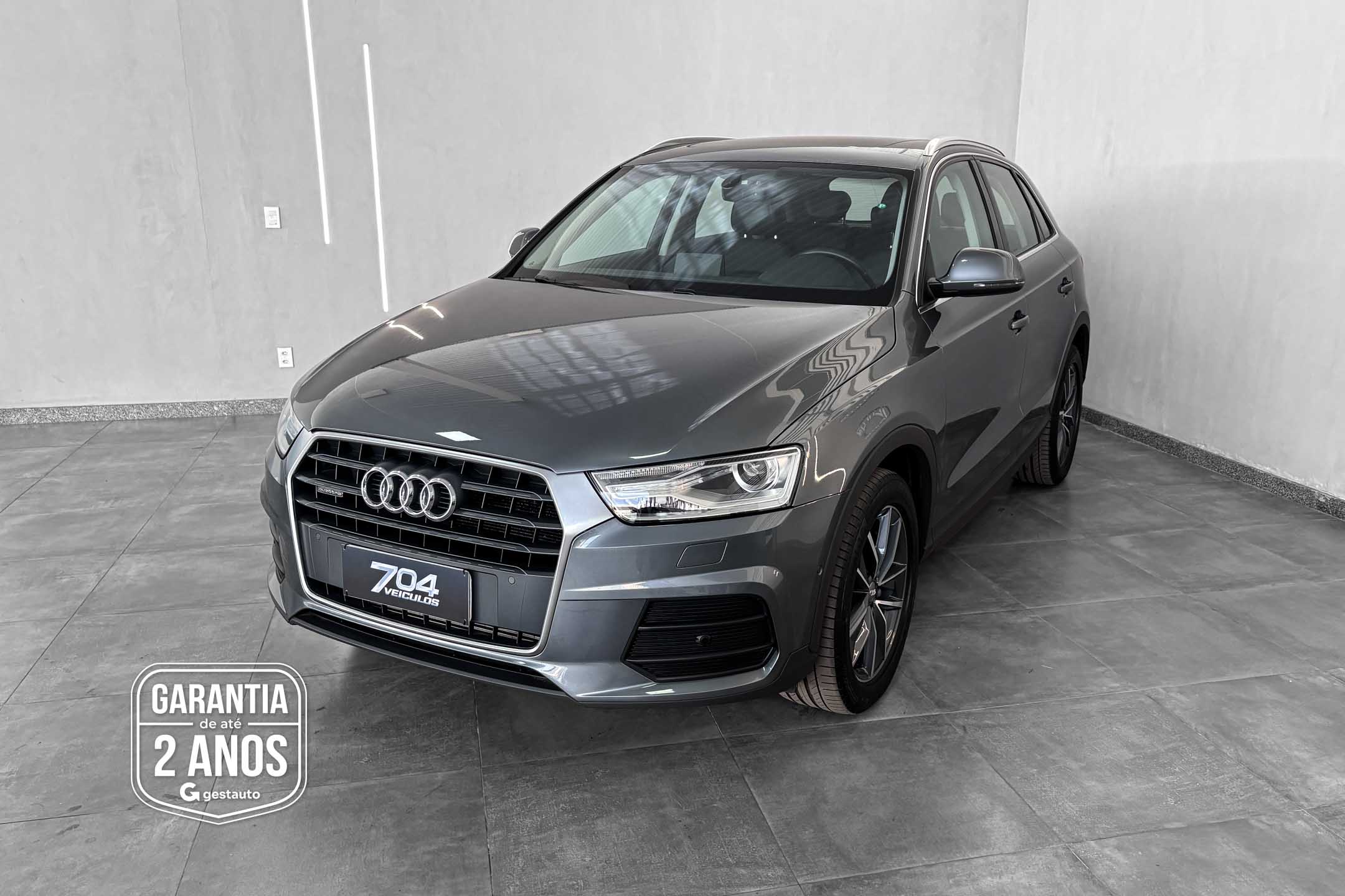 AUDI-Q3 AMBIENTE 180CV