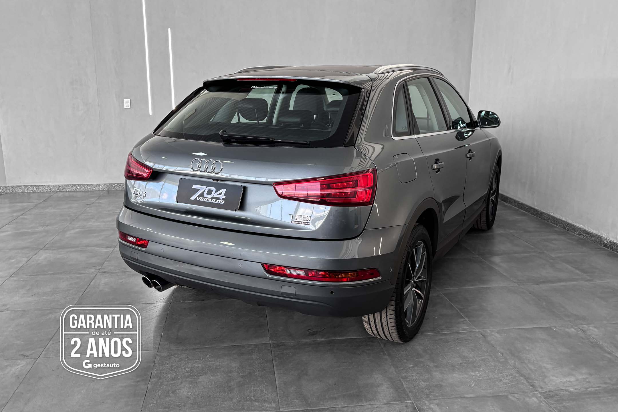 AUDI-Q3 AMBIENTE 180CV