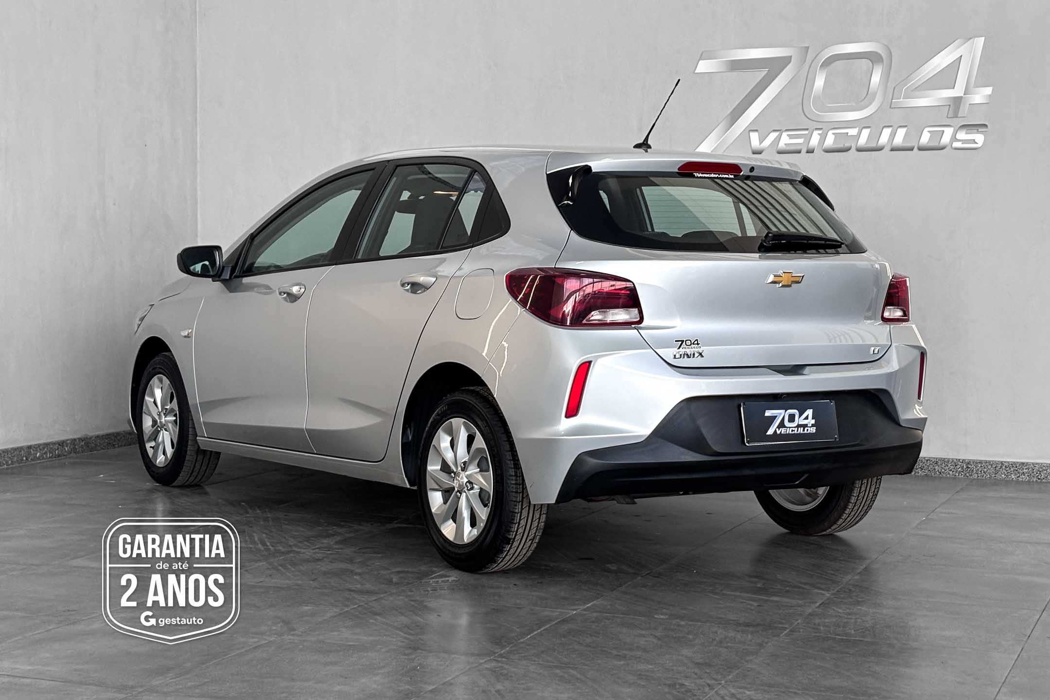 GM - CHEVROLET-ONIX 10MT LT2