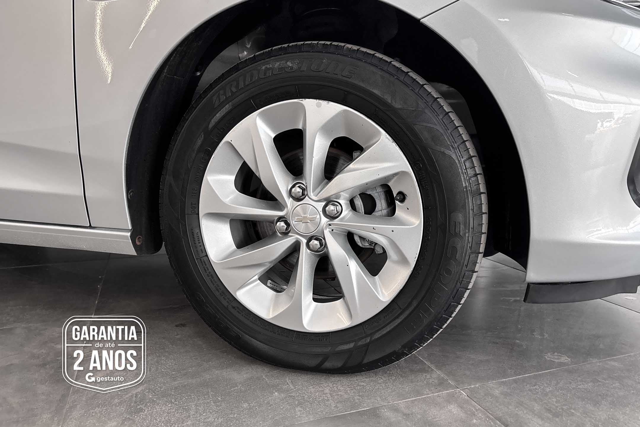 GM - CHEVROLET-ONIX 10MT LT2