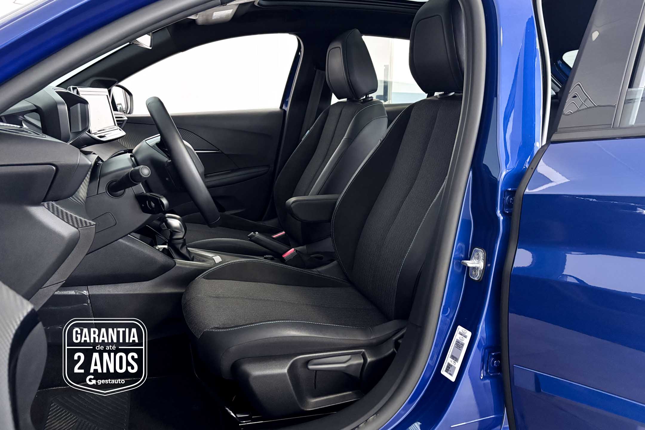 PEUGEOT-208 STYLE T200