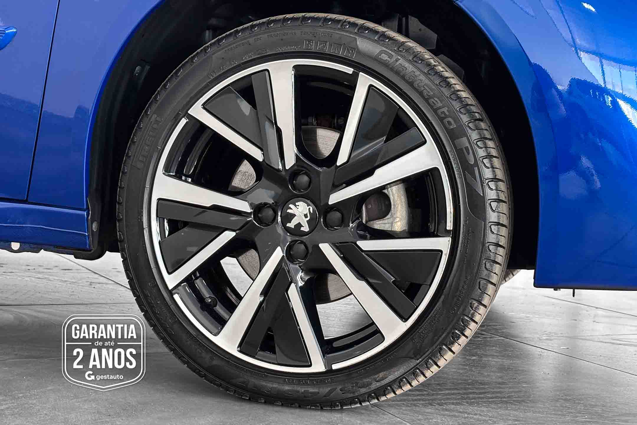 PEUGEOT-208 STYLE T200