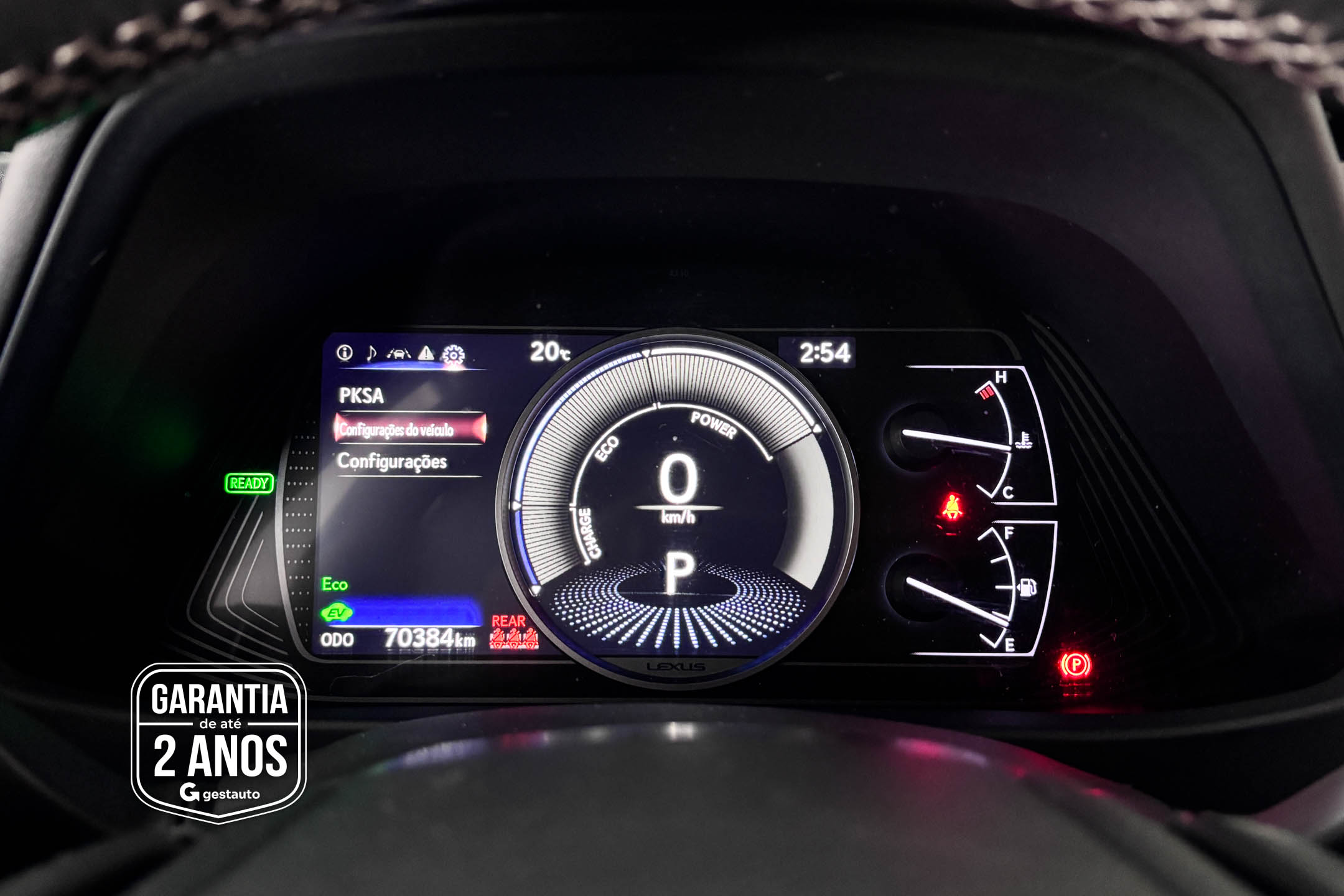 LEXUS-UX 250H DYNAMIC