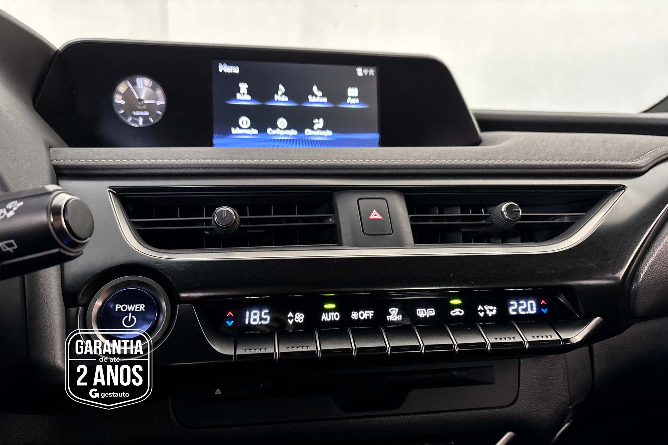LEXUS-UX 250H DYNAMIC