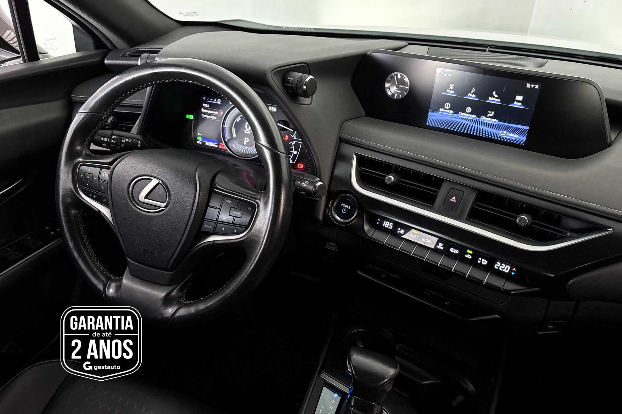 LEXUS-UX 250H DYNAMIC